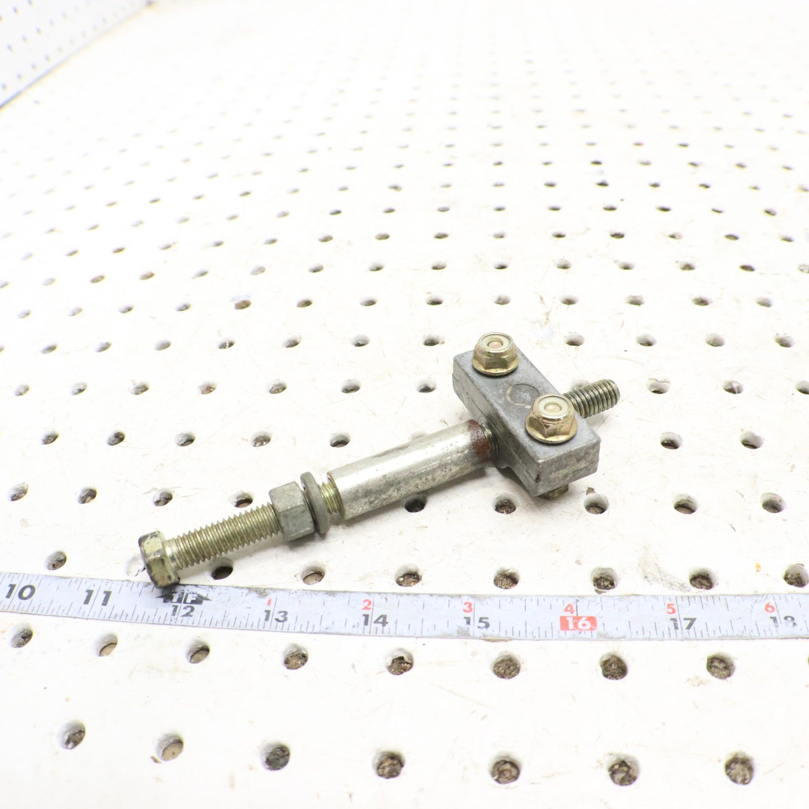 2009 Arctic Cat Crossfire R 8 Track Tension Adjuster Bock 0704-352; 2604-890 