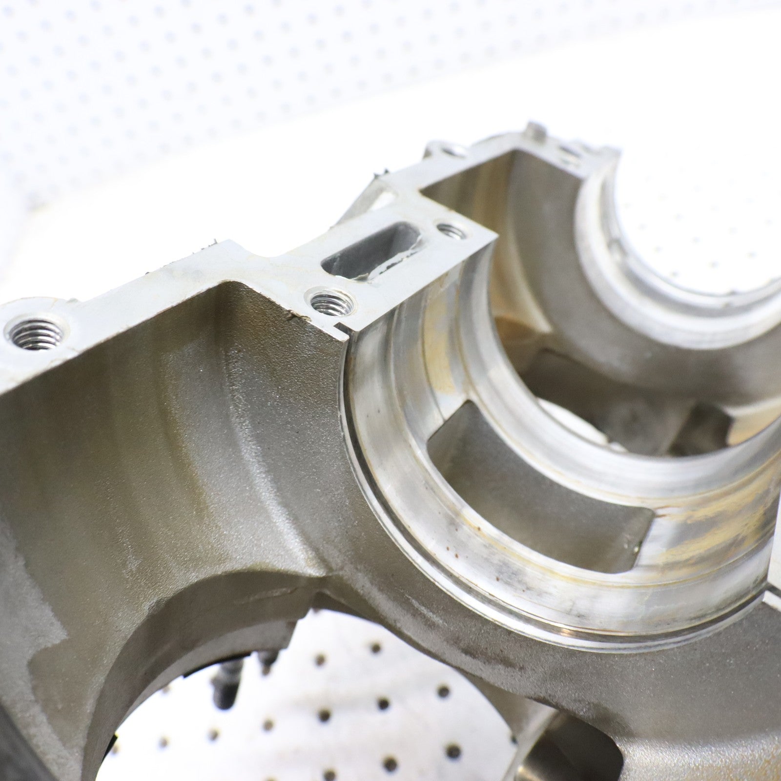 2007 Polaris Iq 600 Crankcase Engine Case Motor Case Crank Case 2203037; 1202738