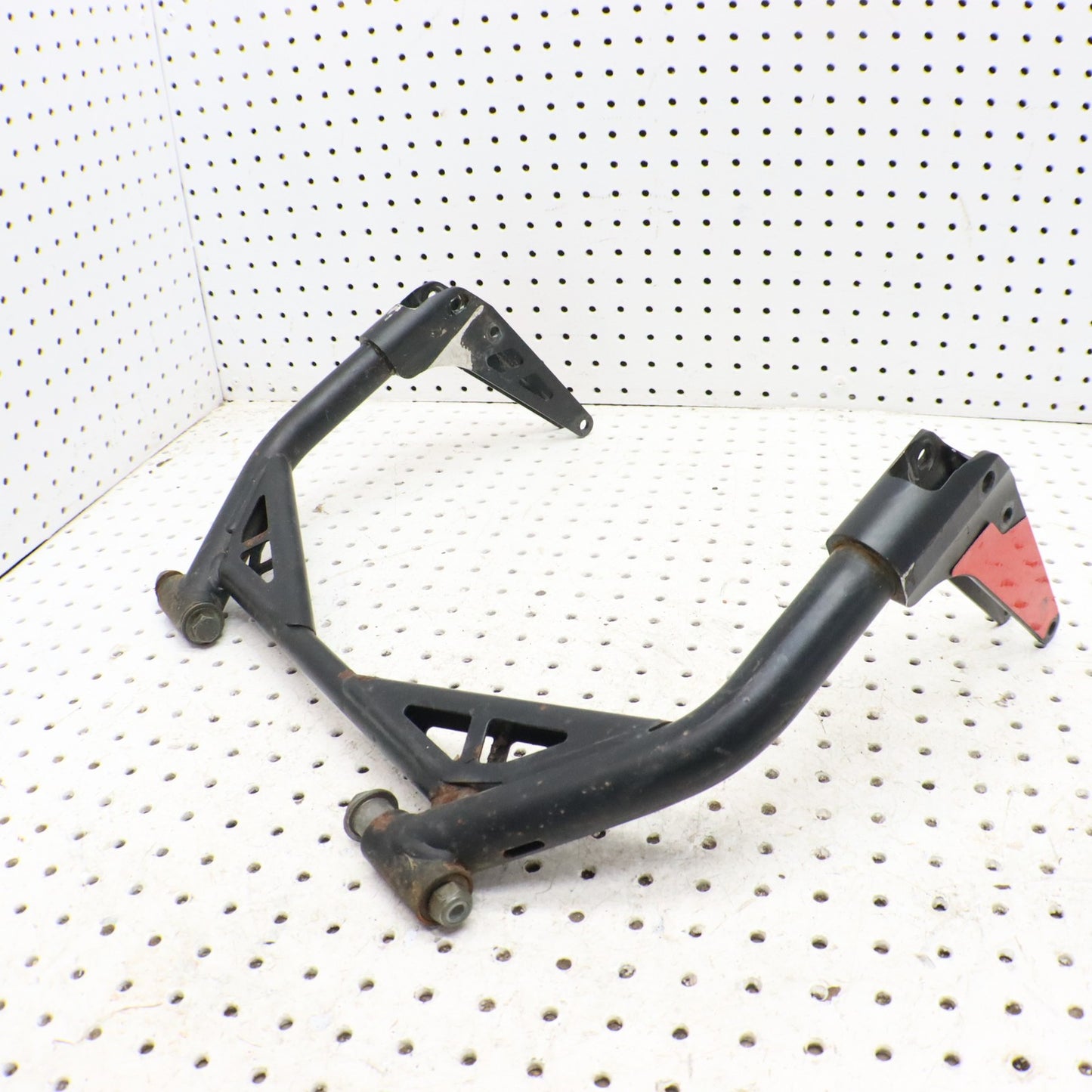 2016 Polaris Rush 800 Rear Pivot Arm 1543461-458