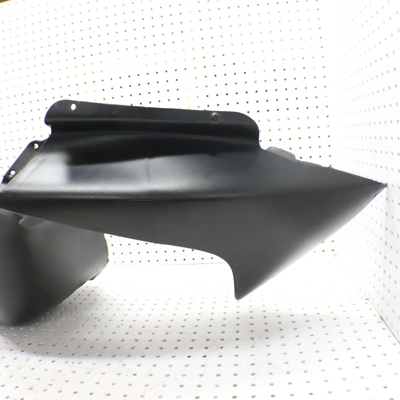 2007 Polaris Iq 600 Fender Bellypan Right 2633254-070