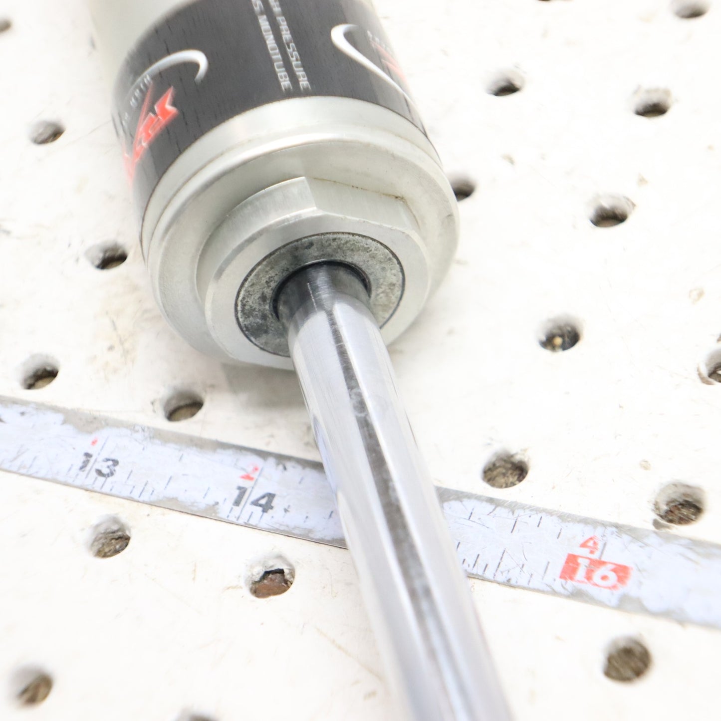 2007 Polaris Iq 600 Front Track Shock 1542488; 7043244 