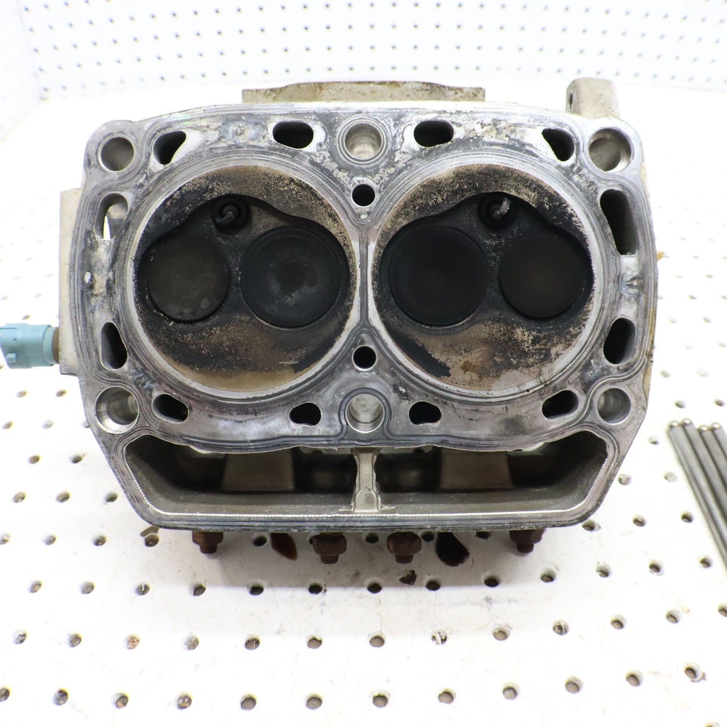 2008 Polaris Sportsman 800 Cylinder Head  3021934 GOOD