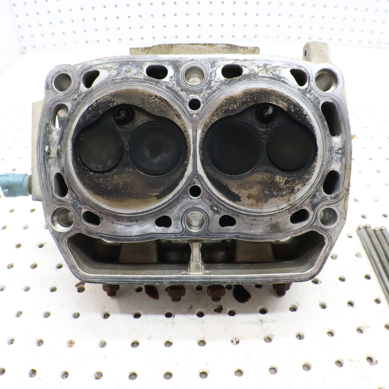 2008 Polaris Sportsman 800 Cylinder Head  3021934 GOOD