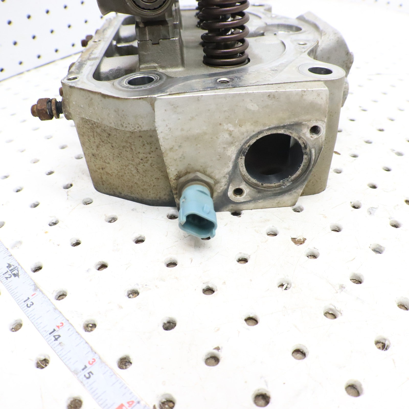 2008 Polaris Sportsman 800 Cylinder Head  3021934 GOOD