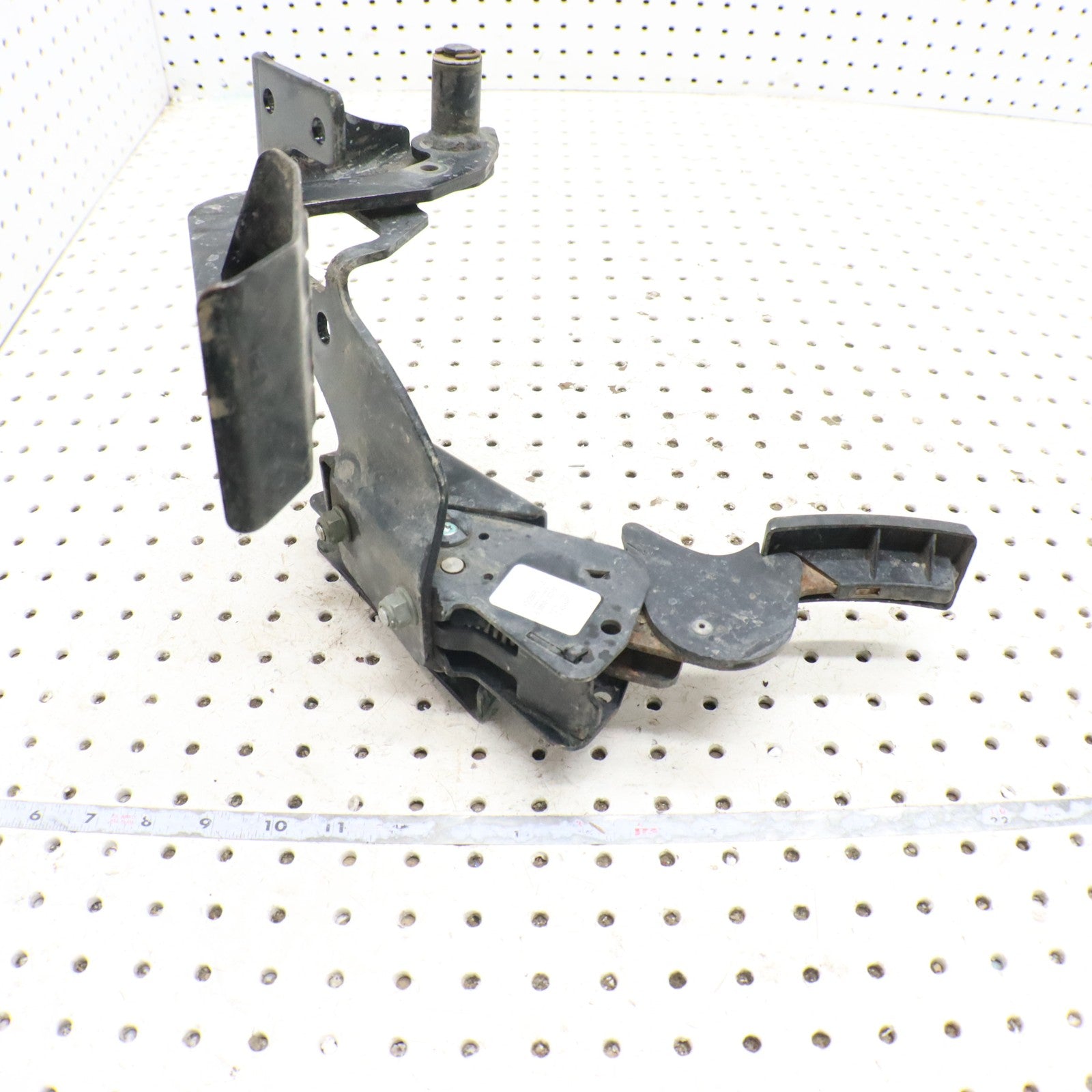 2013 Polaris Ranger Xp 900 Throttle Pedal, Brake Pedal Assy 4012657