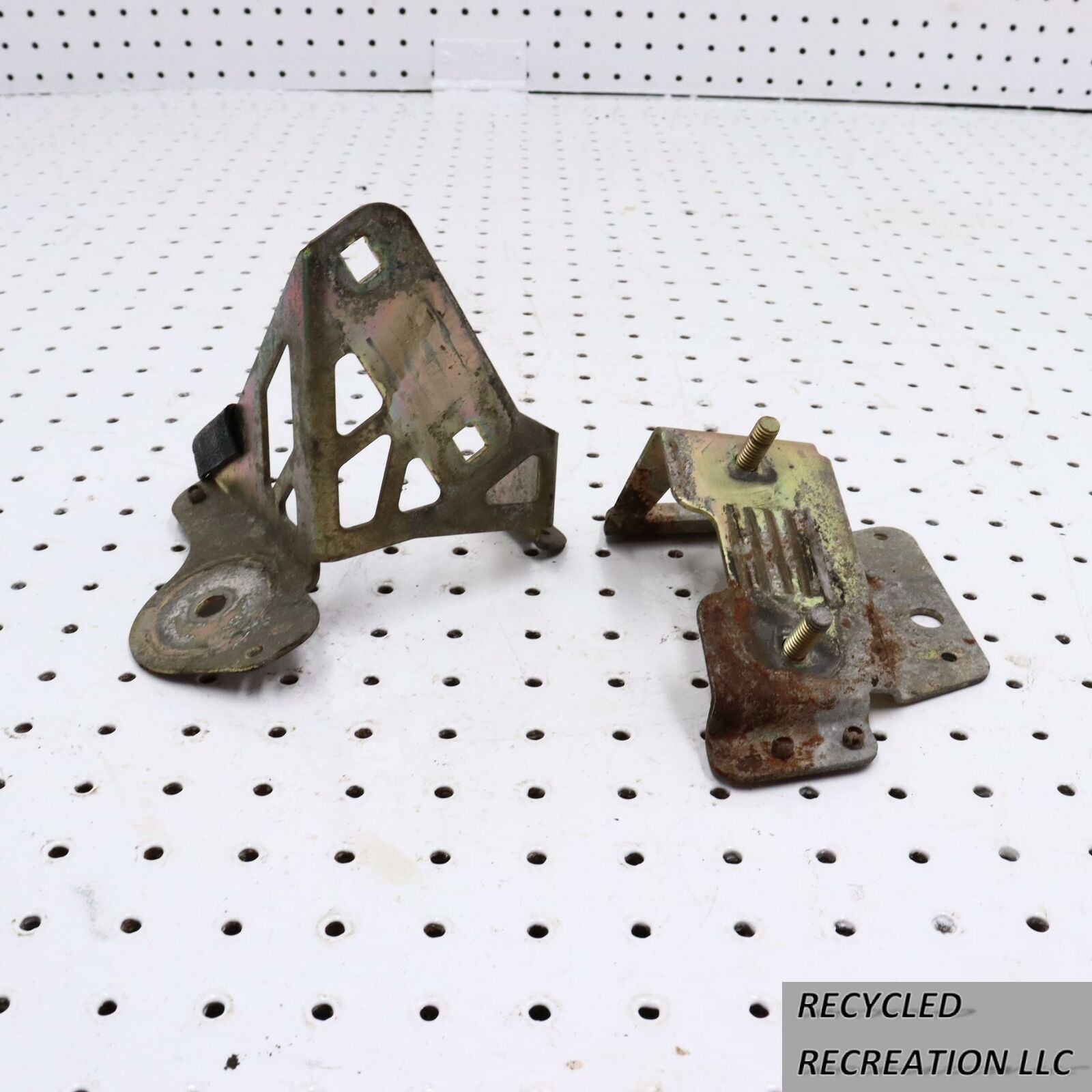 2007 POLARIS IQ 600 STEERING POST BRACKETS 1822856 5250476