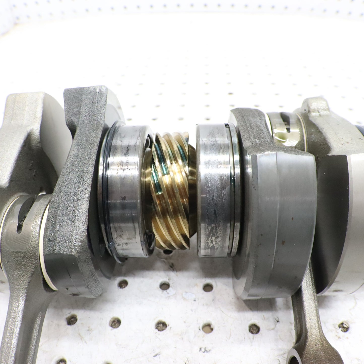 2016 Polaris Rush 800 Crankshaft Crank Shaft 2205648; 2207761 GOOD