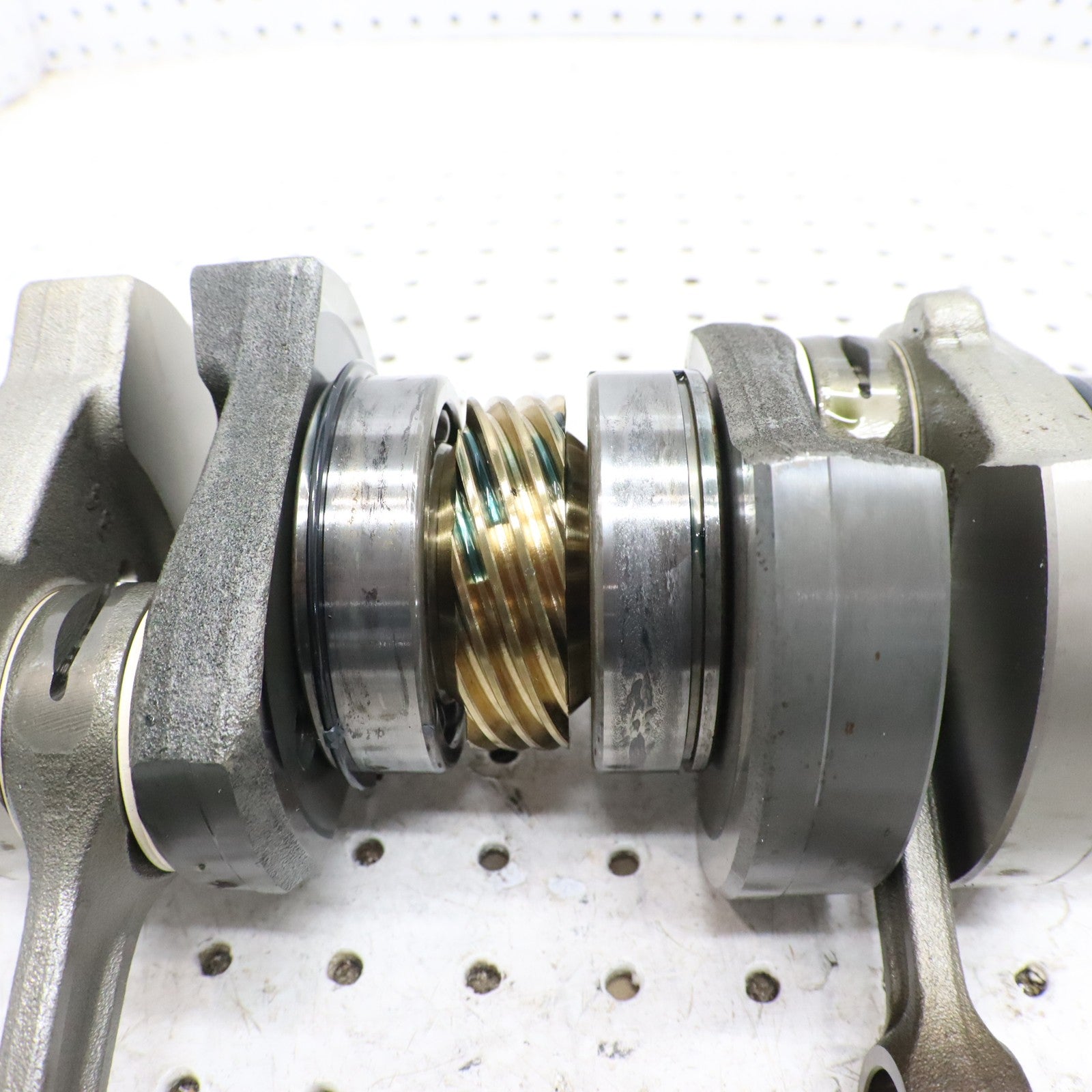 2016 Polaris Rush 800 Crankshaft Crank Shaft 2205648; 2207761 GOOD