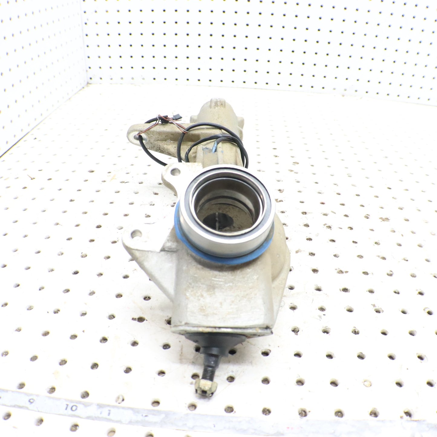 1998 Polaris Xplorer 400l Front Hub Strut RIGHT 2200976