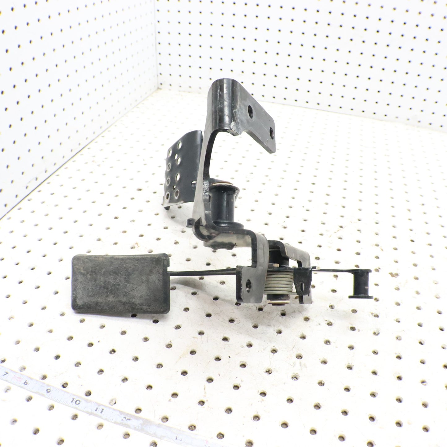2013 Polaris Ranger 800 Throttle Pedal, Brake Pedal Assy 1018364 1017946 1017946