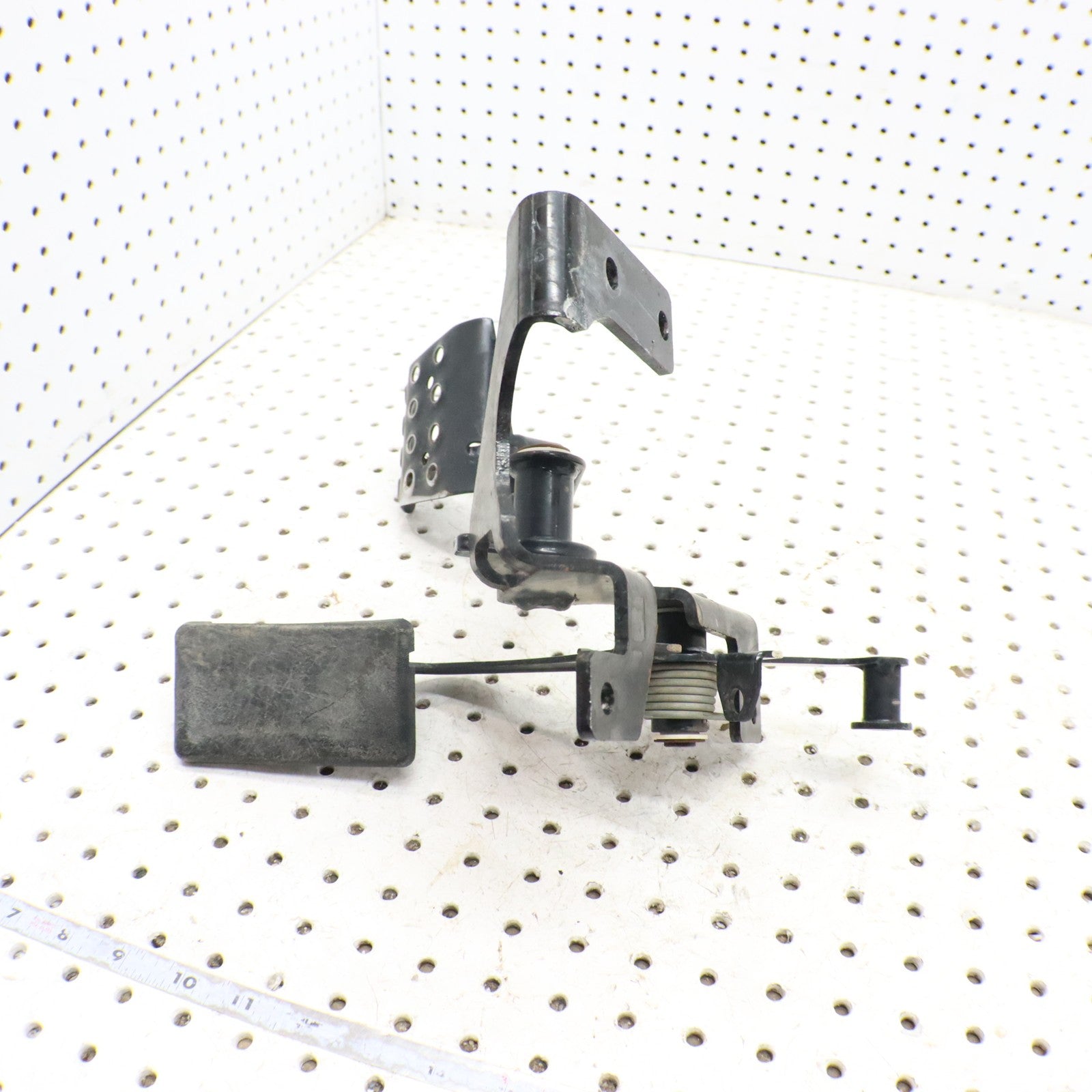 2013 Polaris Ranger 800 Throttle Pedal, Brake Pedal Assy 1018364 1017946 1017946