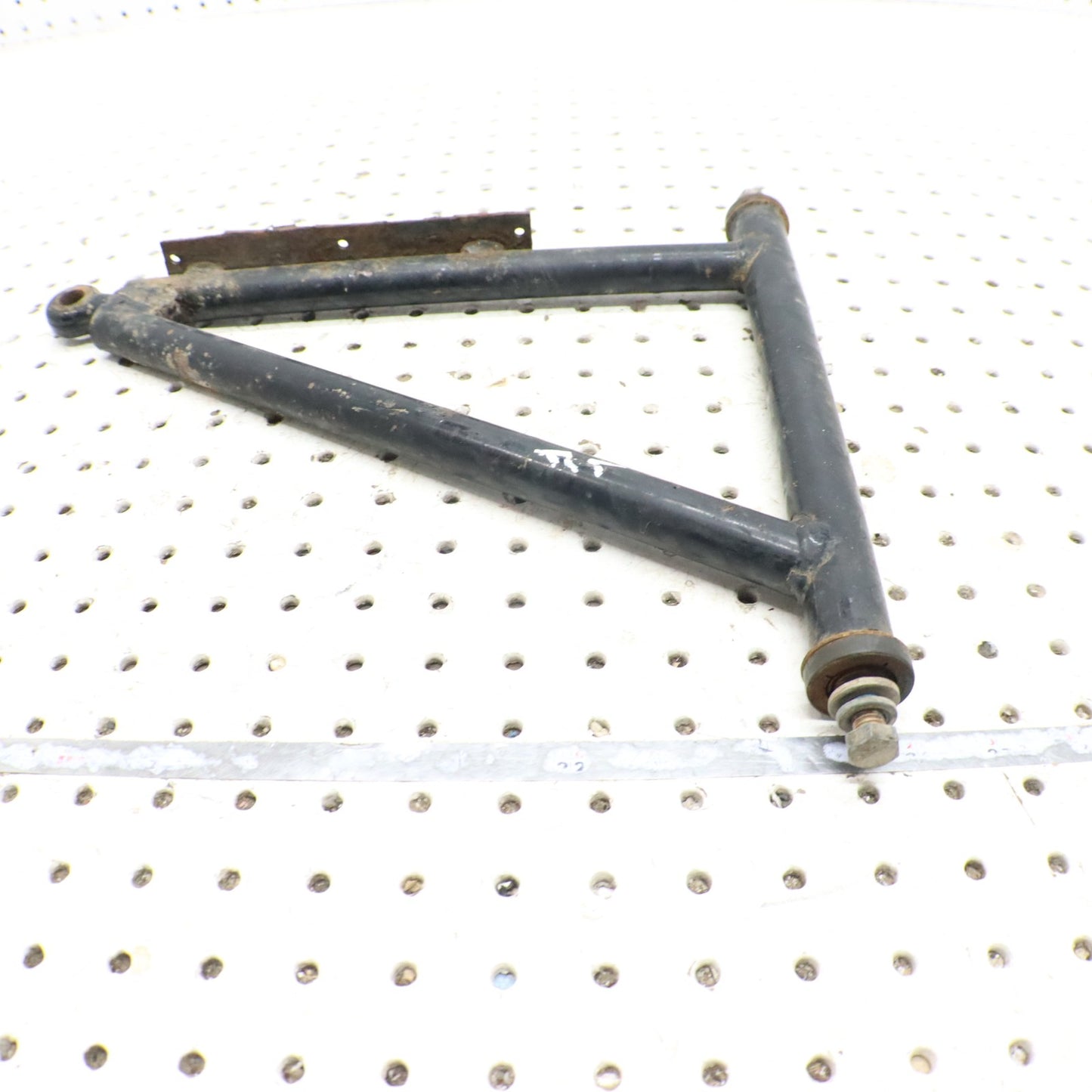 2004 Polaris Sportsman 500 Front Lower Left Control A Arm 2202274; 1541740