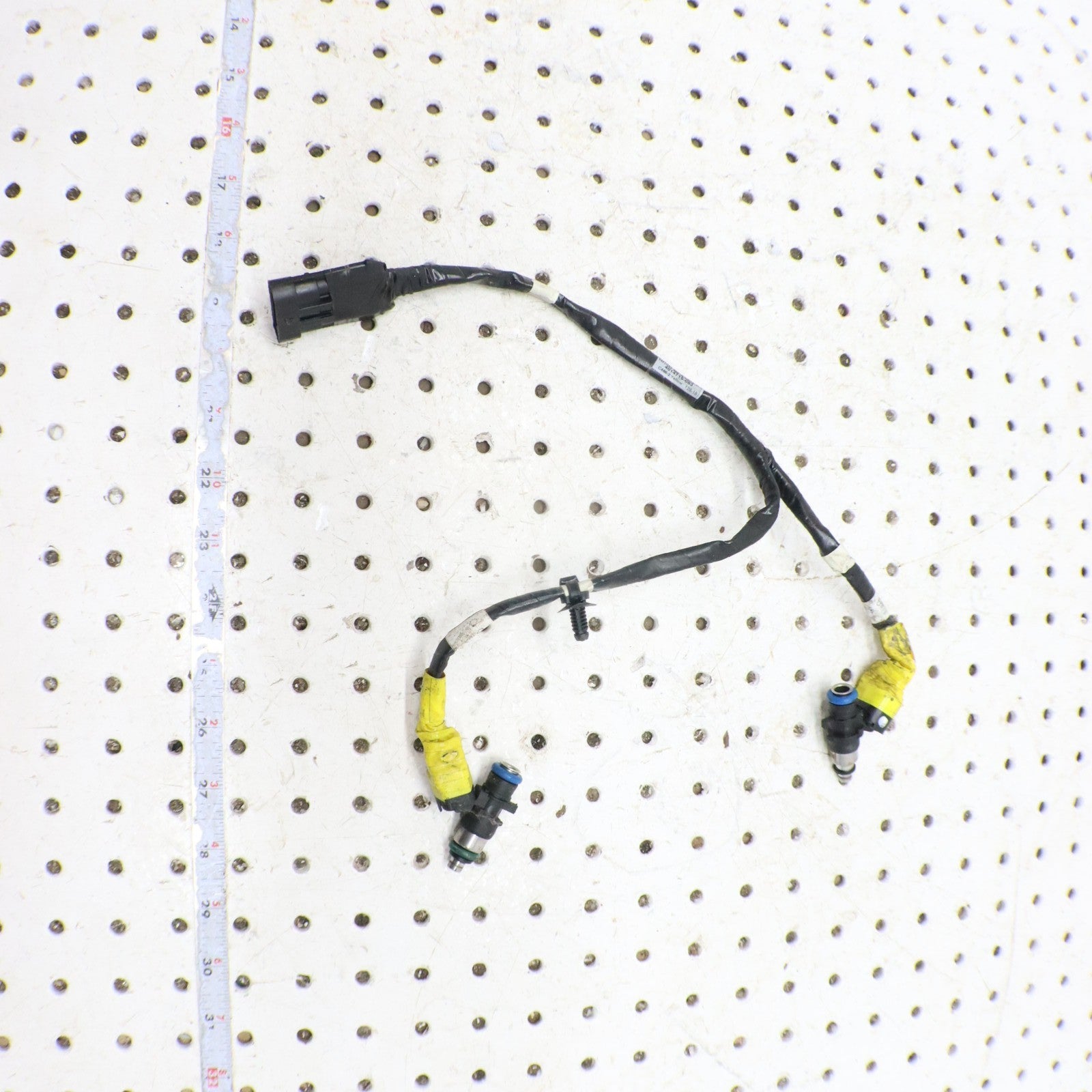 2016 Polaris Rush 800 Fuel Injector Harness With Injectors 4014715-053 YELLOW