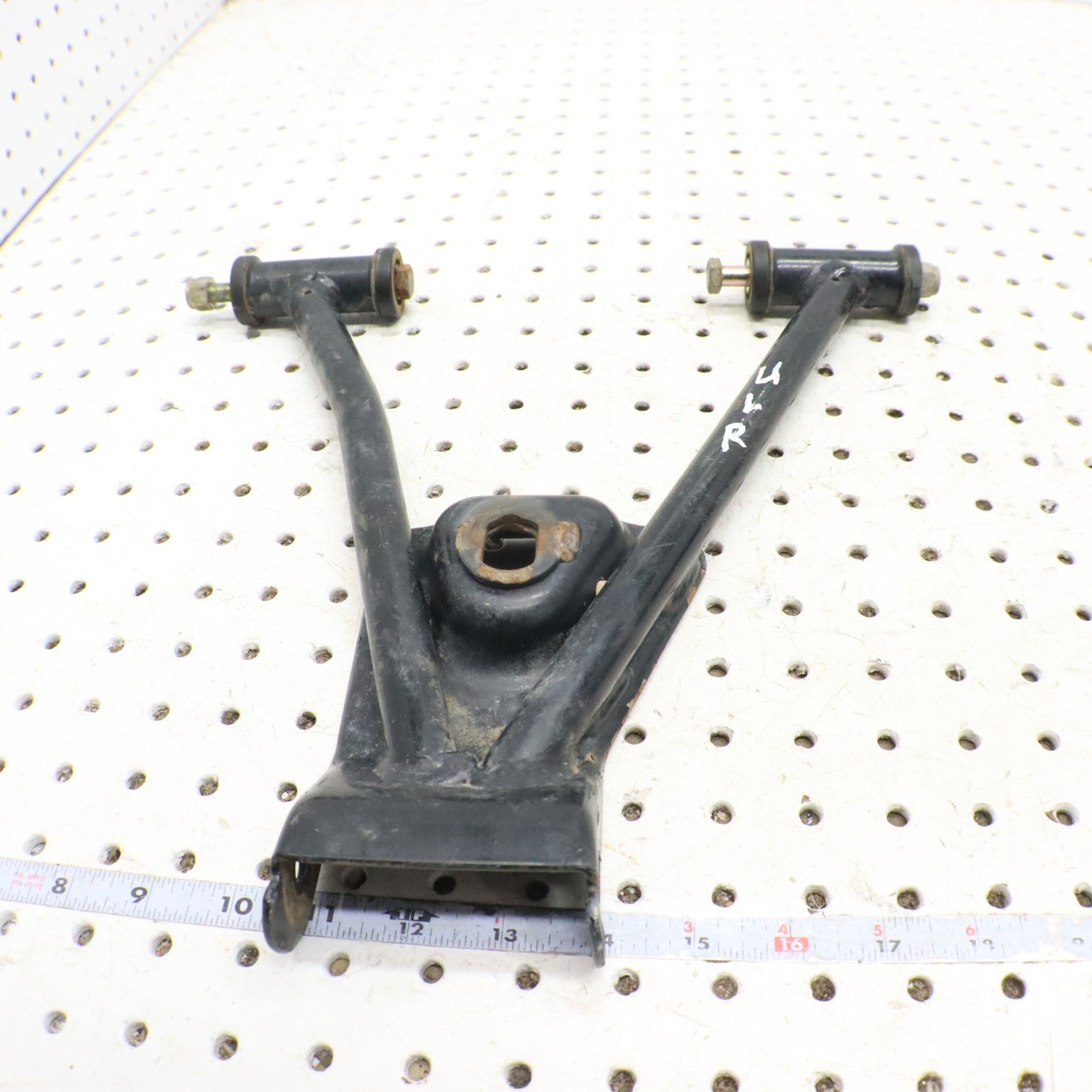 2009 Polaris Sportsman 800 Upper Left Rear Control A Arm 1014320-067