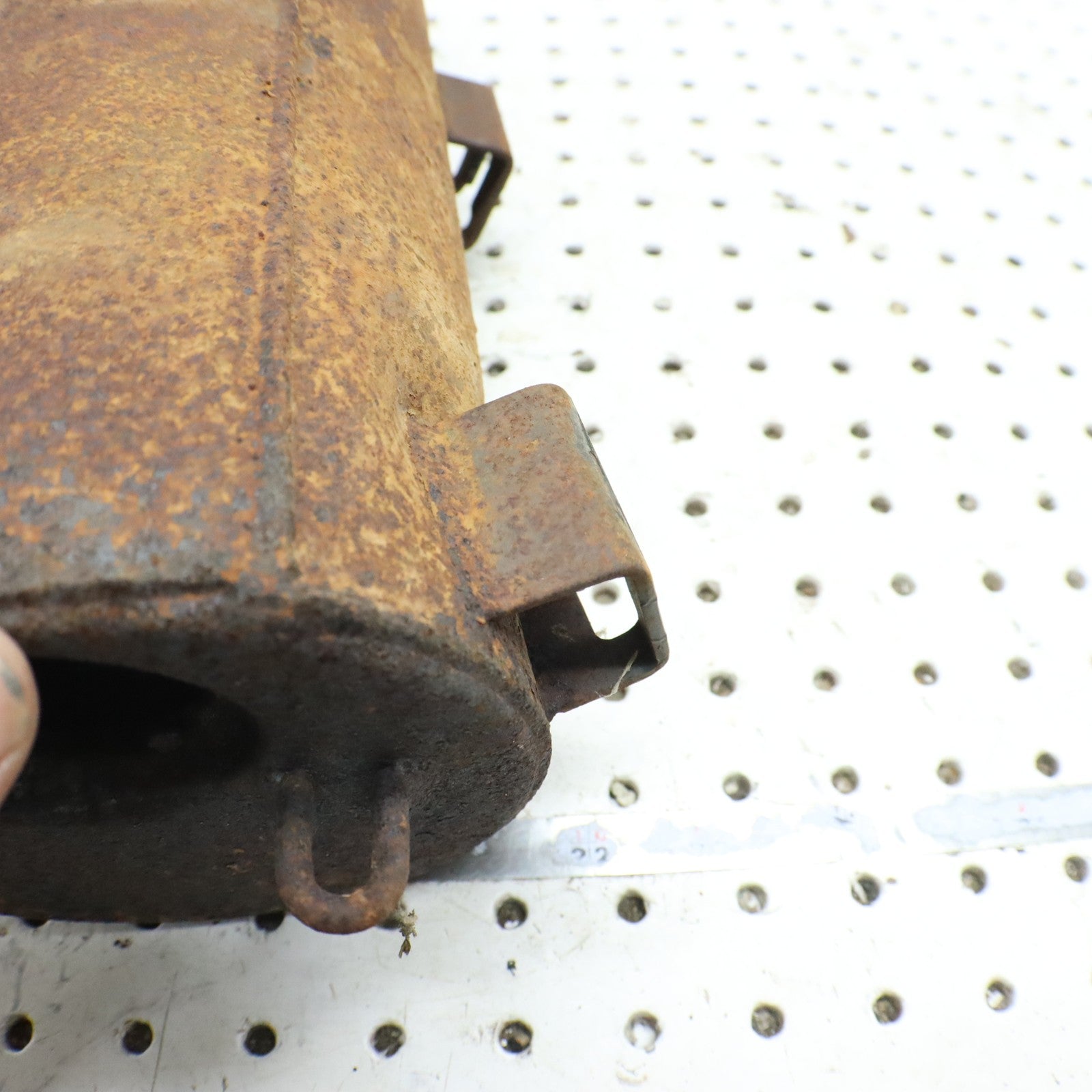 2012 Polaris Sportsman 500 Exhaust Muffler 1261042-489