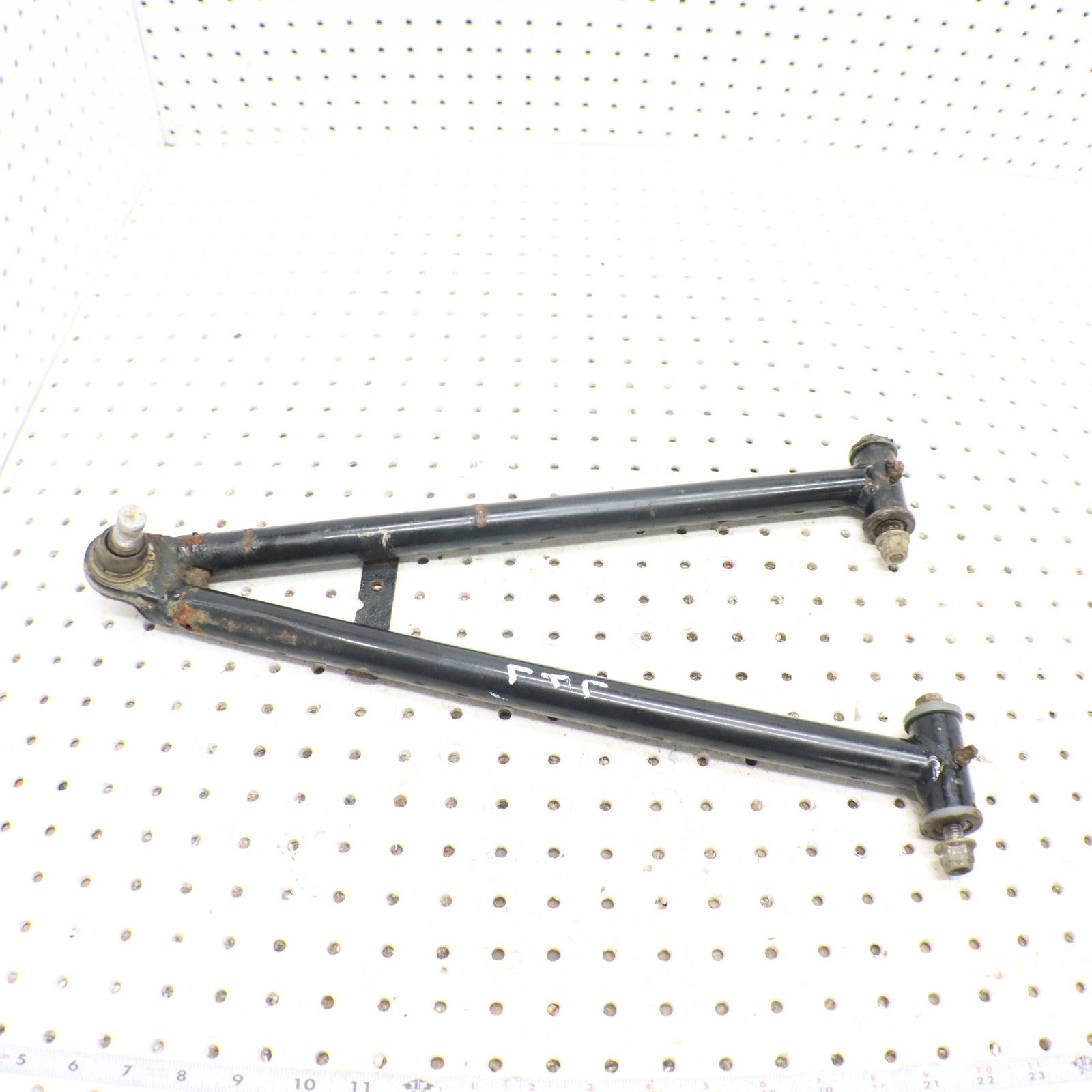 2009 Polaris Sportsman Xp 850 Front Lower Left Control A Arm 1017156-067 1019810