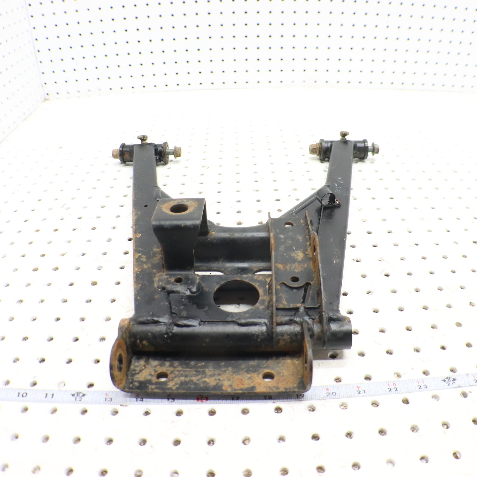 2013 Polaris Ranger Xp 900 Lower Left Rear Control A Arm 1018460-458