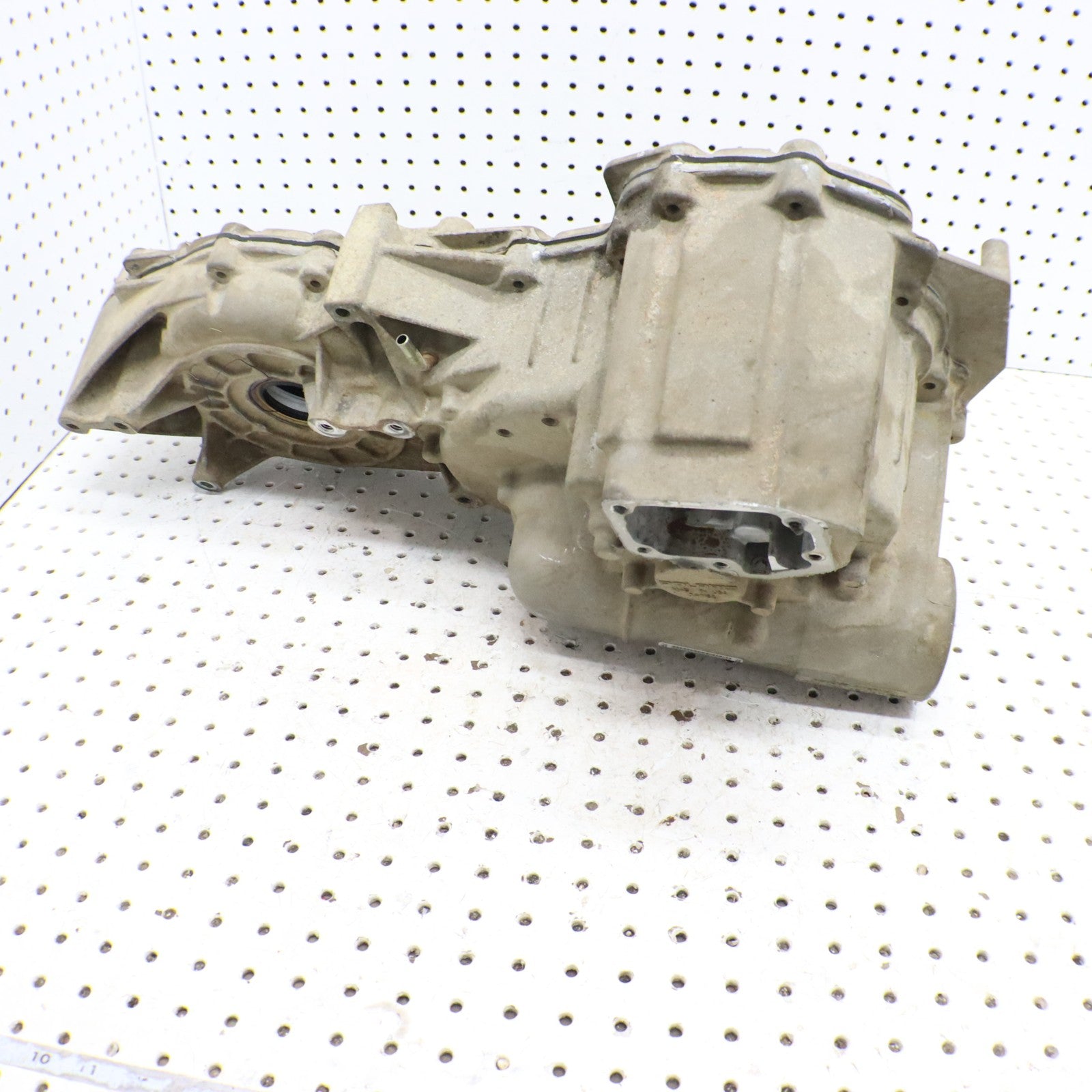 2004 Polaris Sportsman 500 Transmission Gearcase CASES 3234059 ; 3234056