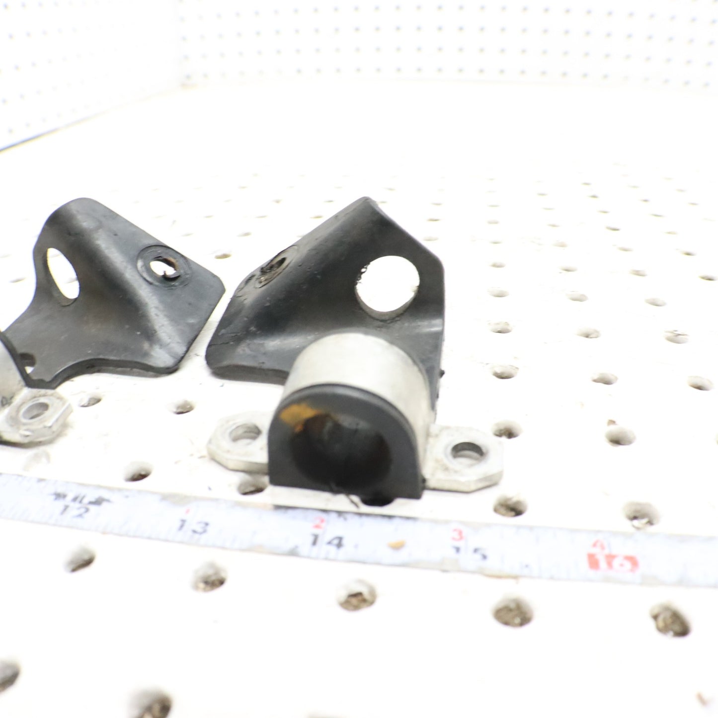 2007 Polaris Iq 600 Sway Bar Bushing 5134458; 5435516; 5435517 