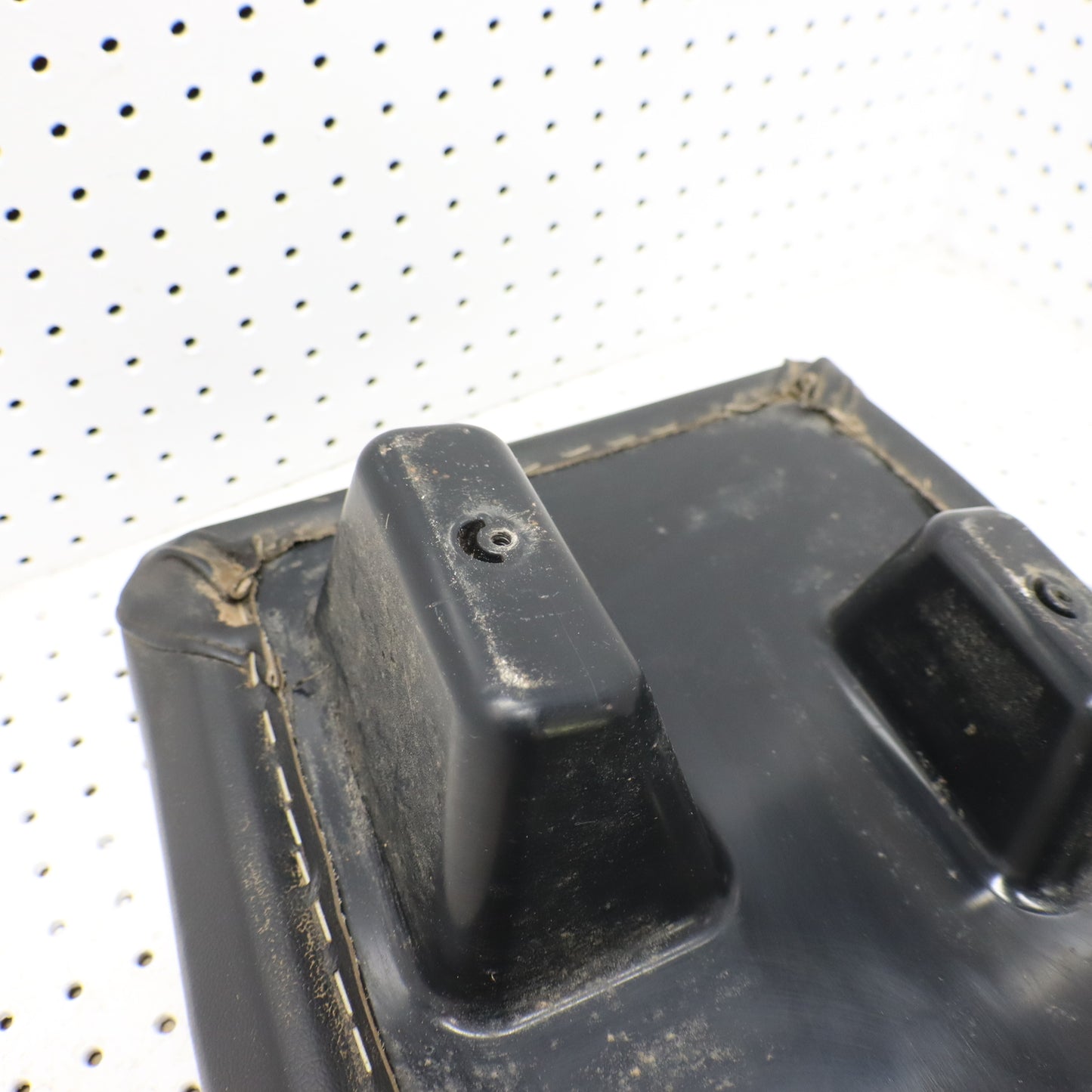 2013 Polaris Ranger Xp 900 Seat Back RED / BLACK 2685140 