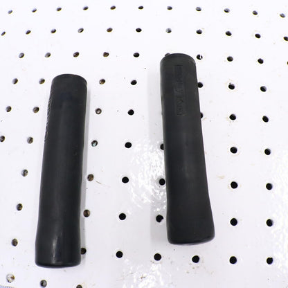 2006 POLARIS FUSION 700 HANDLEBAR GRIPS 5434715-070; 5452127-070