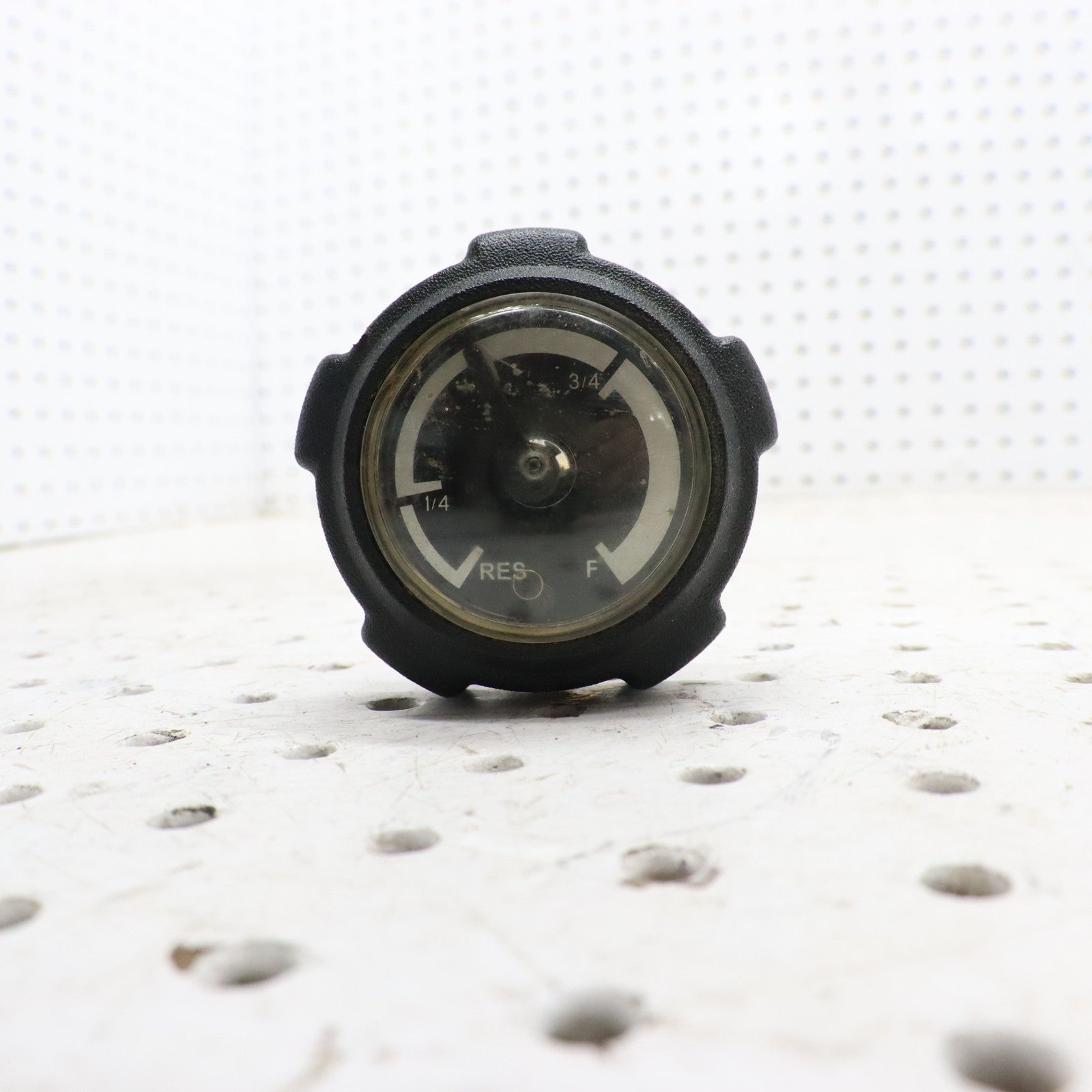 2007 Polaris Iq 600 Gas Fuel Gauge 2511246