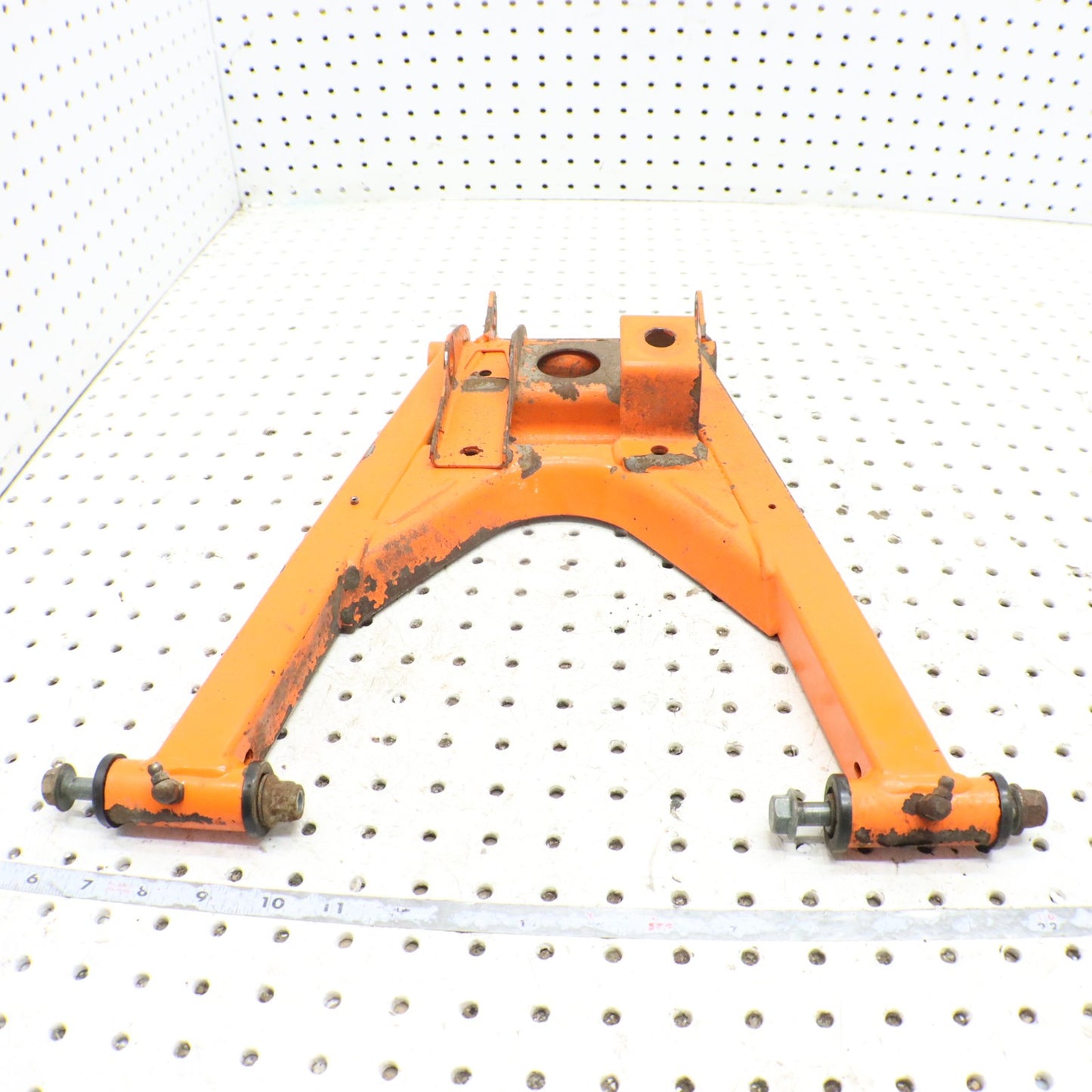2013 Polaris Ranger Xp 900 Lower Left Rear Control A Arm  1018460-589