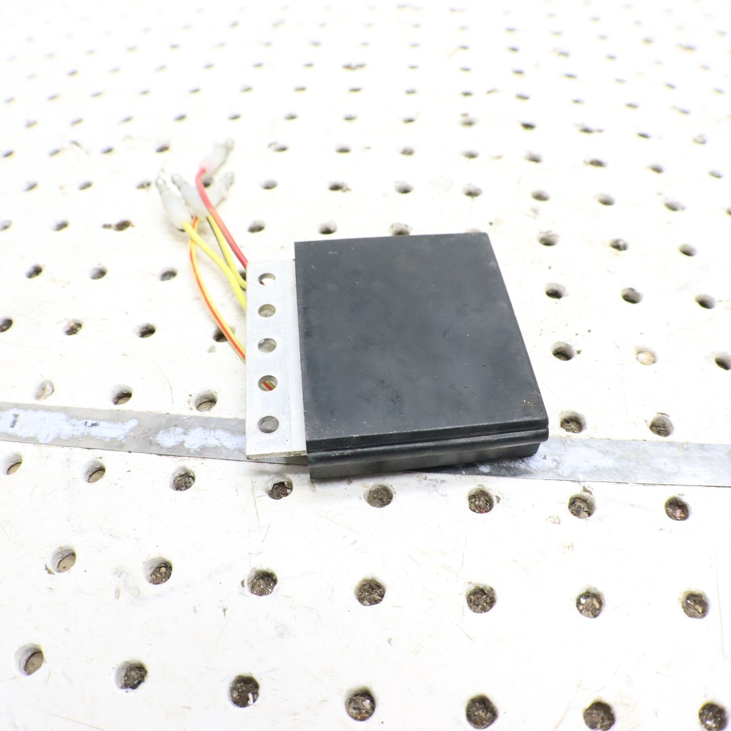 1995 Polaris Xplorer 400 Voltage Regulator 4060113 2205046 LR-35