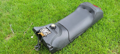 1999 Arctic Cat Zl 600 Seat, GAS TANK, FUEL PUMP 0770-311; 0670-894; 3005-268