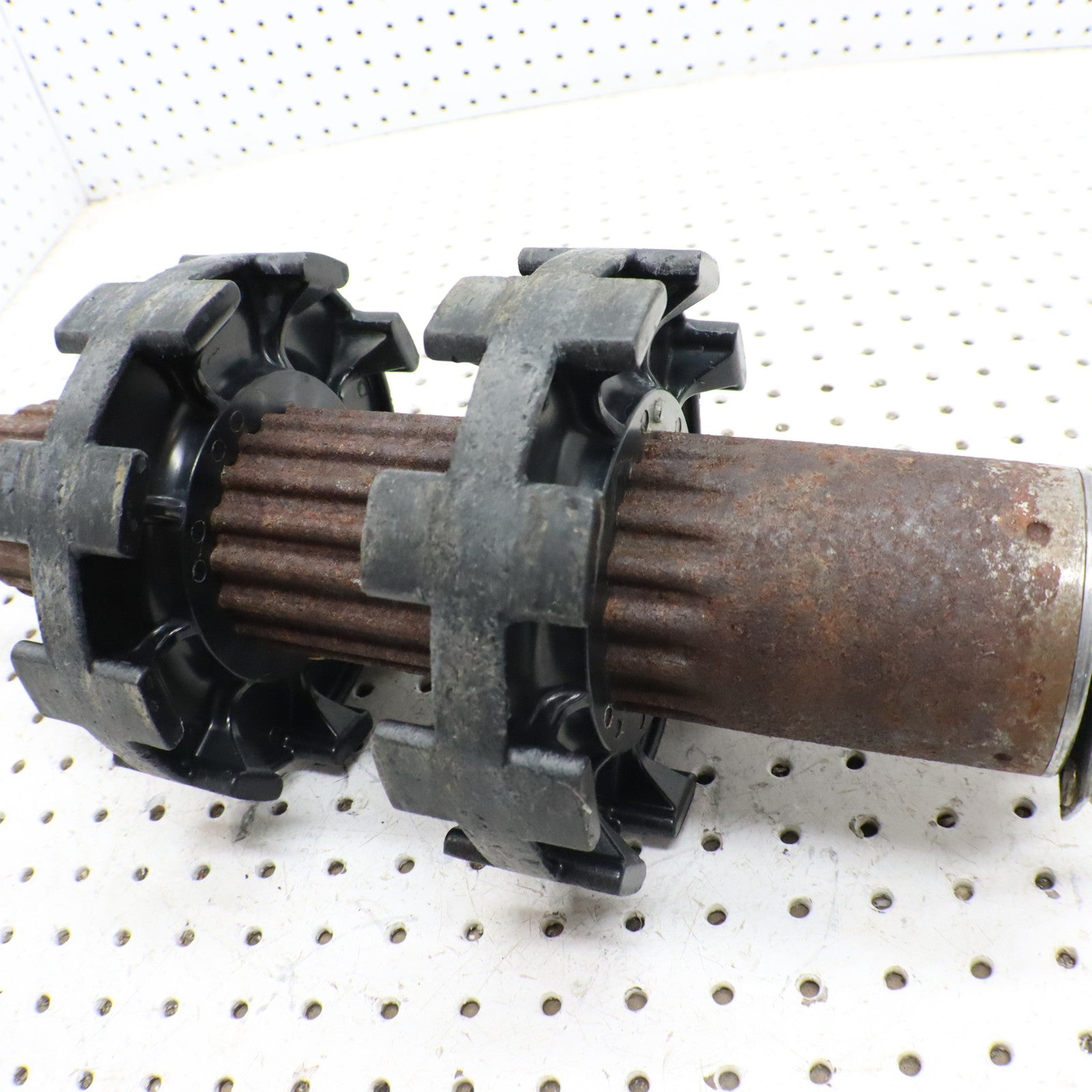 2007 Polaris Iq 600 Drive Shaft Track Shaft 1590411; 1590490