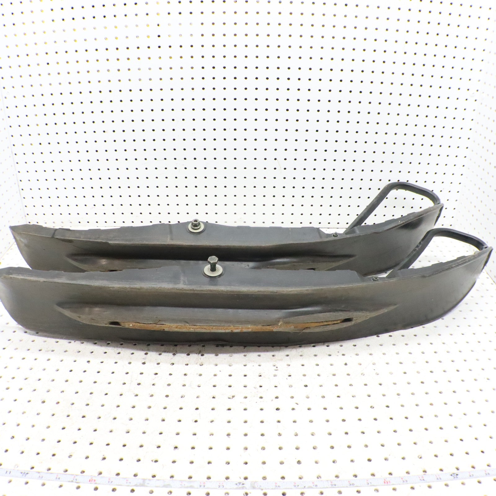 2016 Polaris Rush 800 Skis 1823916-070; 1825027-070 