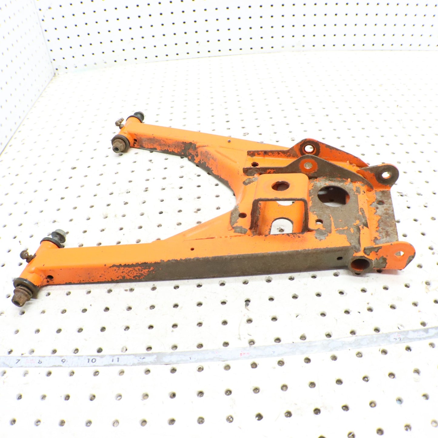 2013 Polaris Ranger Xp 900 Lower Left Rear Control A Arm  1018460-589