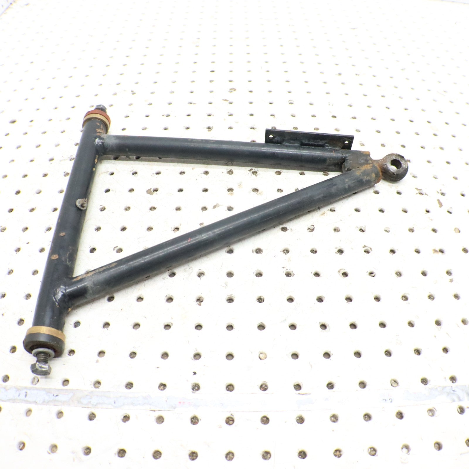 1995 Polaris Xplorer 400 Front Lower Right Control A Arm 2200532 2202275