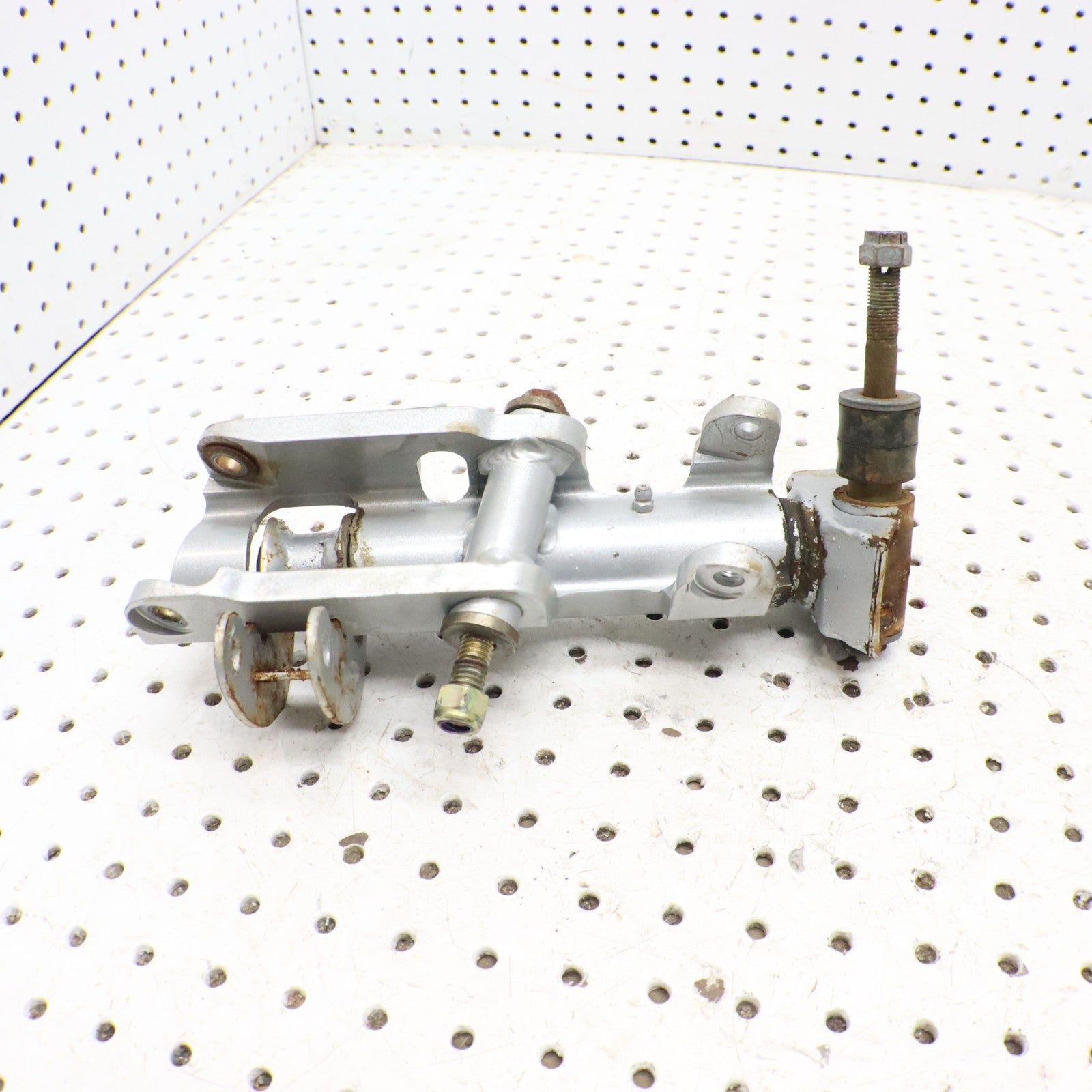 2009 Arctic Cat Crossfire R 8 Spindle Left 2703-247