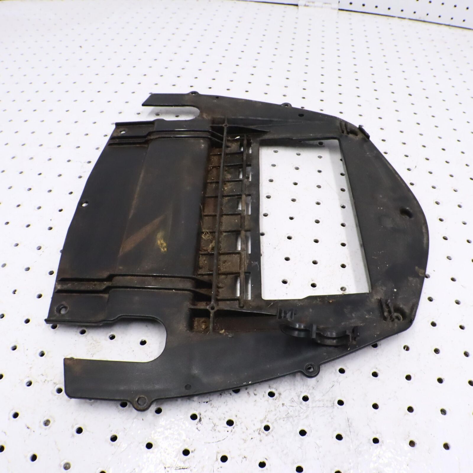 2006 POLARIS FUSION 700 AIR DAM - RADIATOR, BLK 5434937-070 