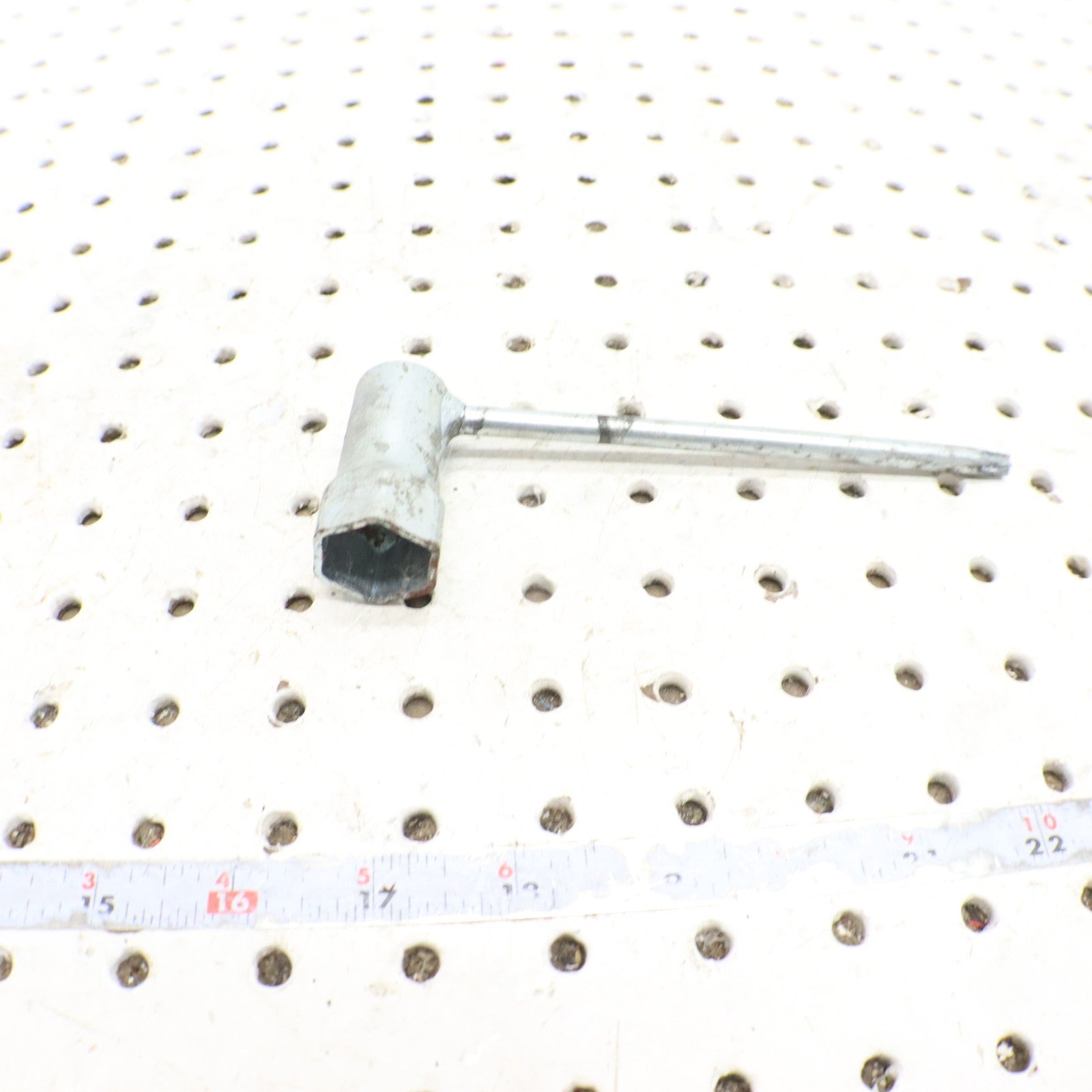 2016 Polaris Rush 800 SPARK PLUG TOOL WRENCH 2877678