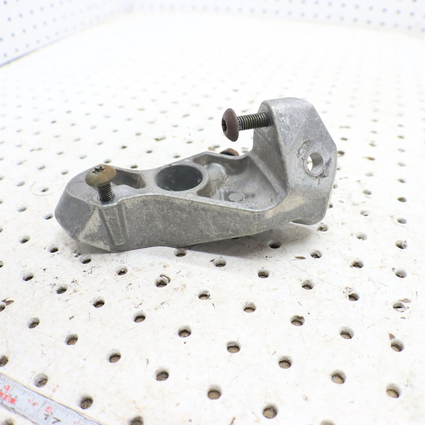 2015 POLARIS SWITCHBACK 800 FRAME SUPPORT BRACE, REAR, LEFT, MACH 5138292