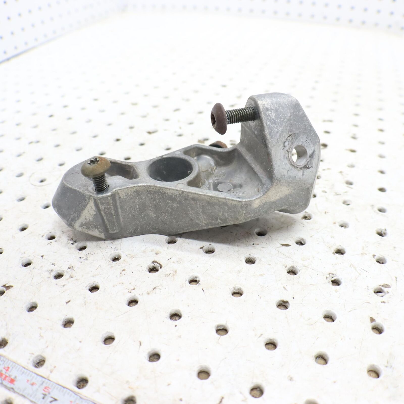 2015 POLARIS SWITCHBACK 800 FRAME SUPPORT BRACE, REAR, LEFT, MACH 5138292