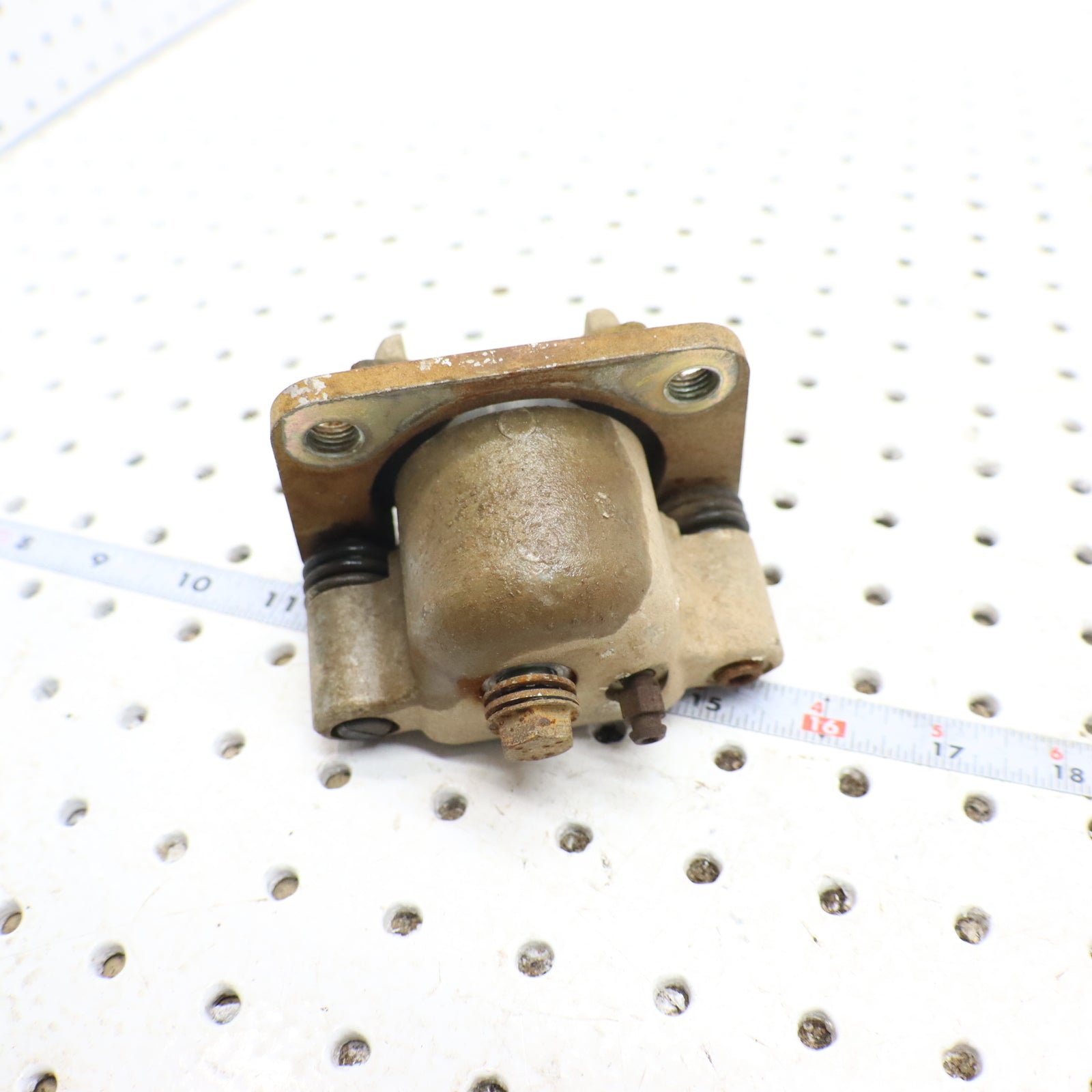 2013 Polaris Ranger Xp 900 Brake Caliper Rear RIGHT 1911374