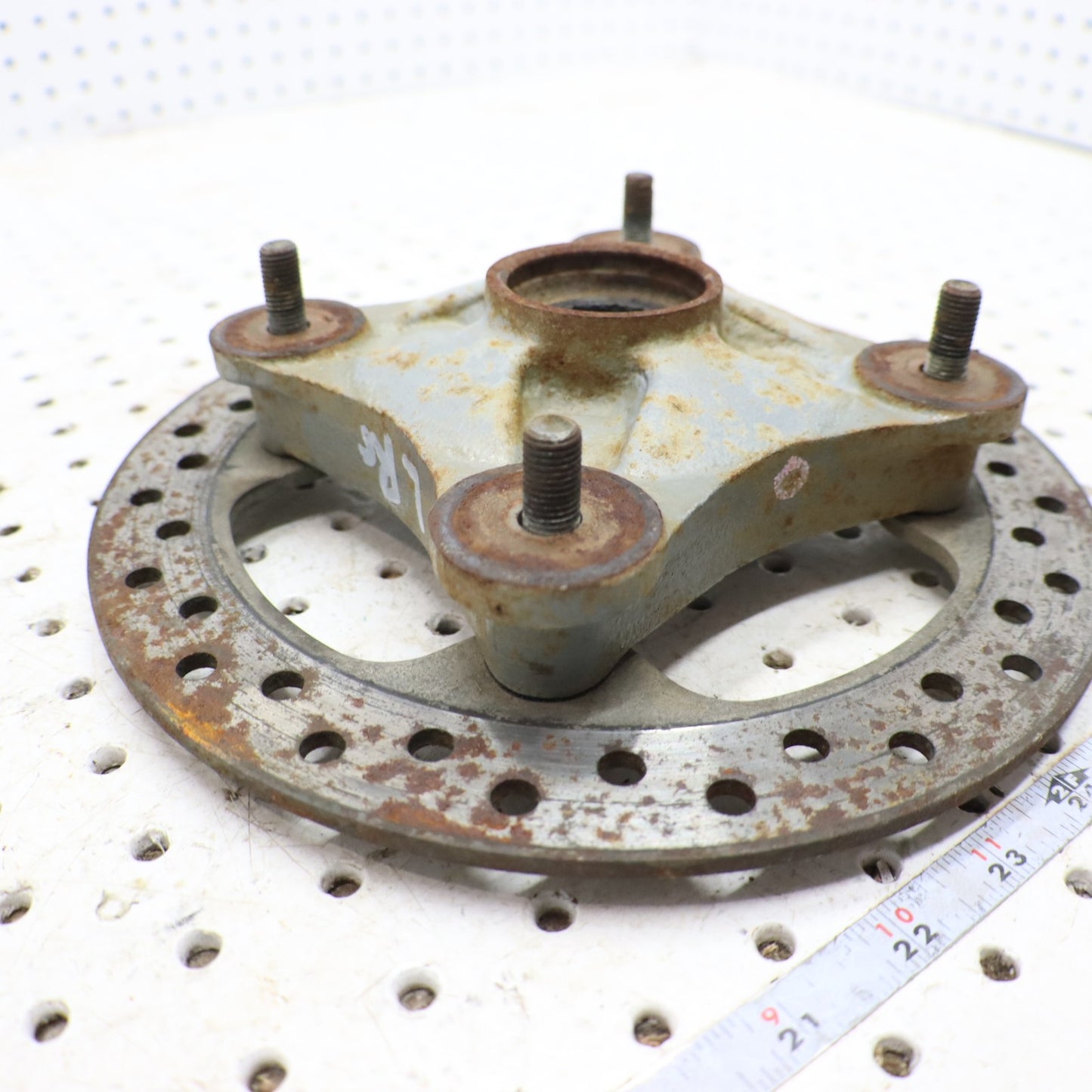 2009 Polaris Sportsman Xp 850 Wheel Hub REAR 5136295; 5136946