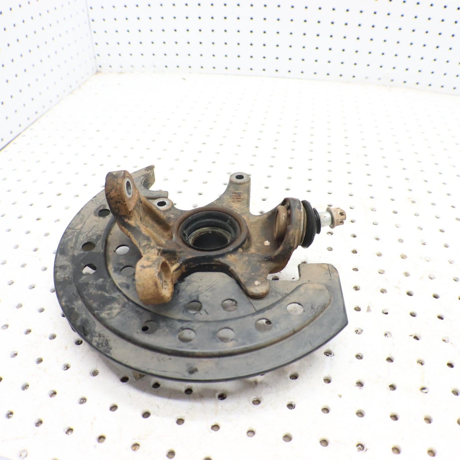 2016 SUZUKI KING QUAD 500 STEERING KNUCKLE LEFT 51241-11H00