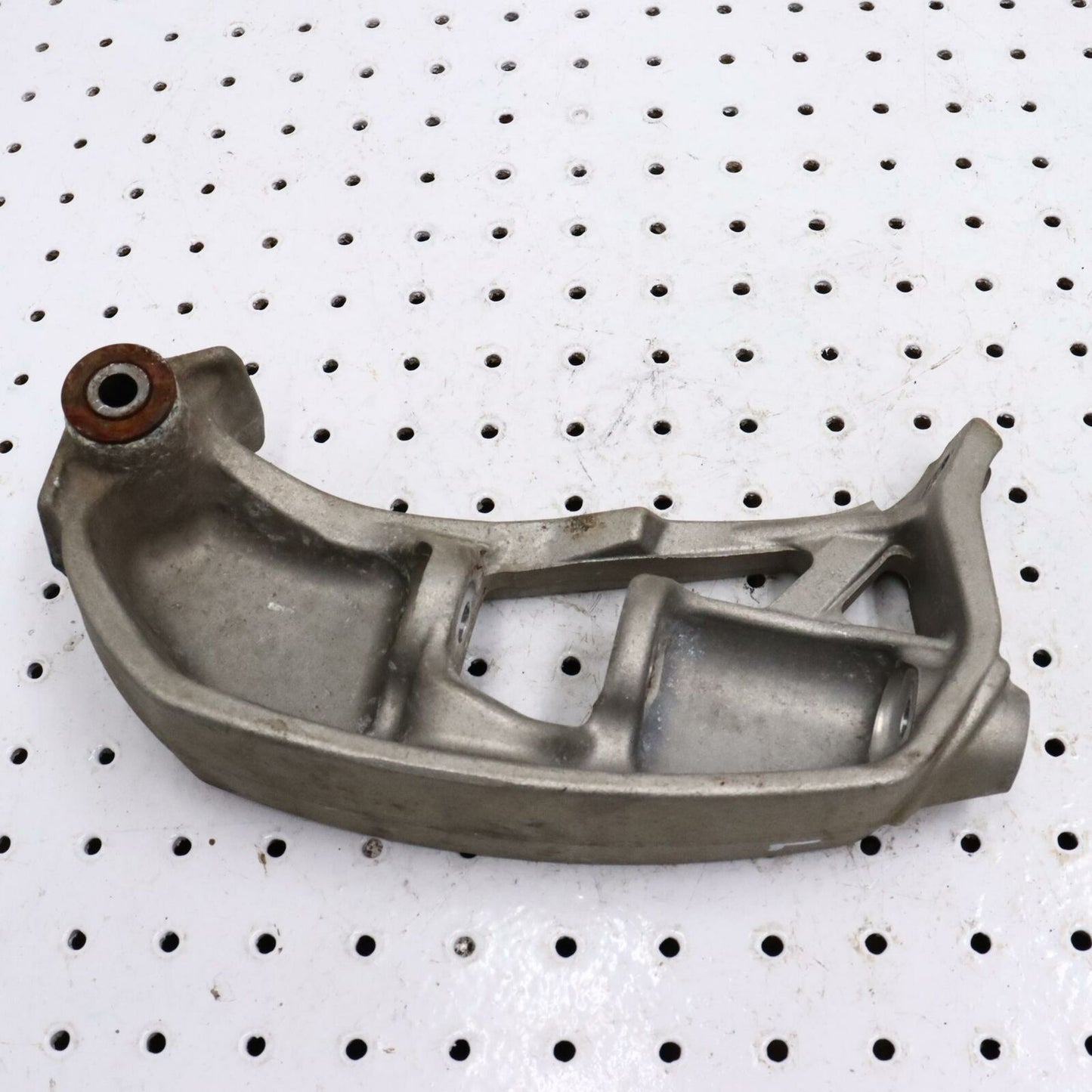 2007 POLARIS IQ 600 LEFT FRONT STEERING ARM SPINDLE KNUCKLE 1822795