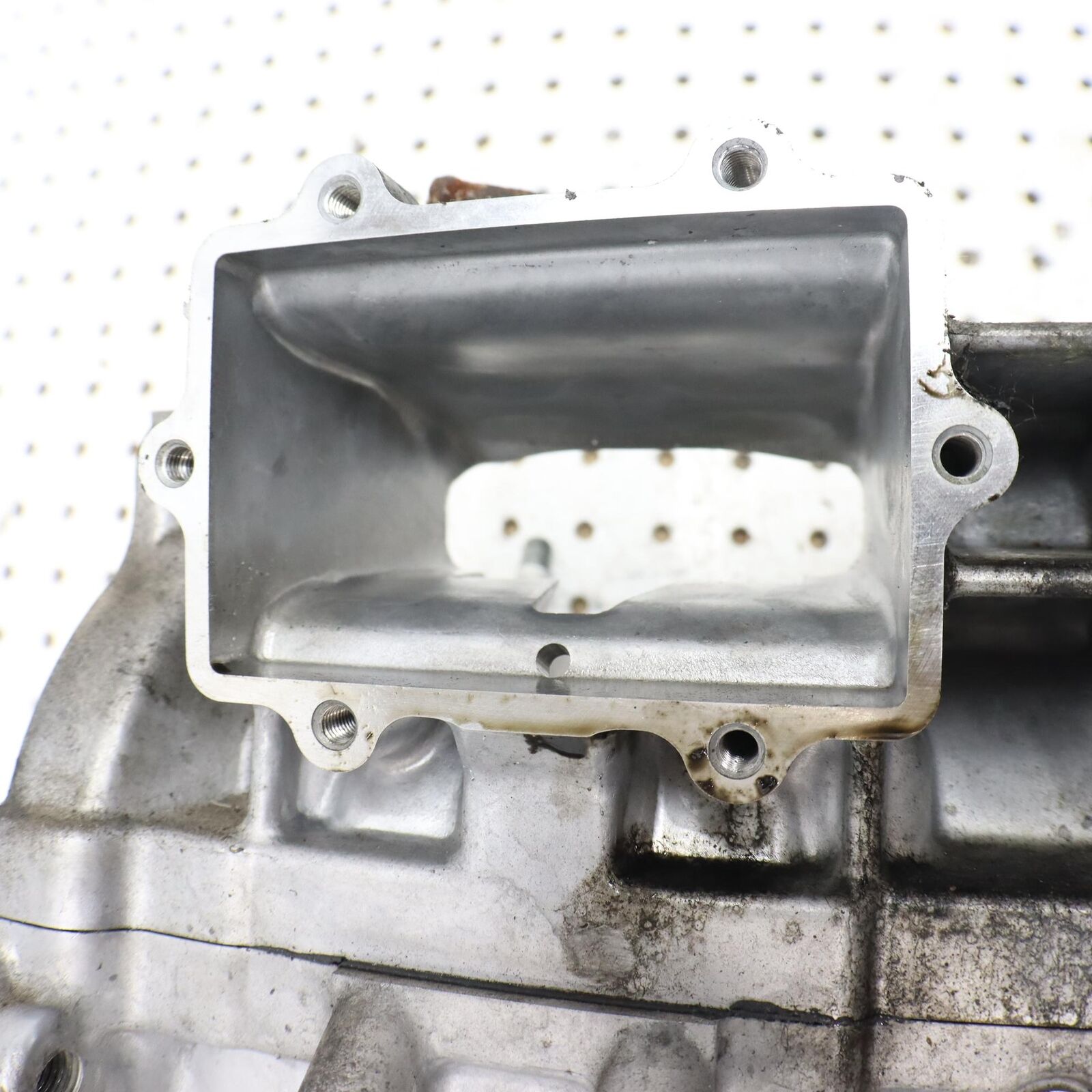 2005 ARCTIC CAT SABERCAT 600 ENGINE MOTOR CASE CASES 3007-618 3007-696