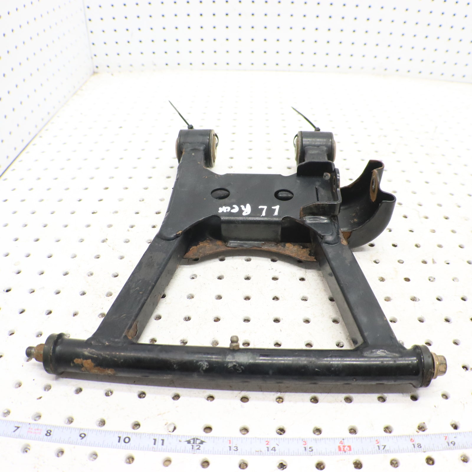 2014 Polaris Sportsman 570 Lower Left Rear Control A Arm  1015888-067