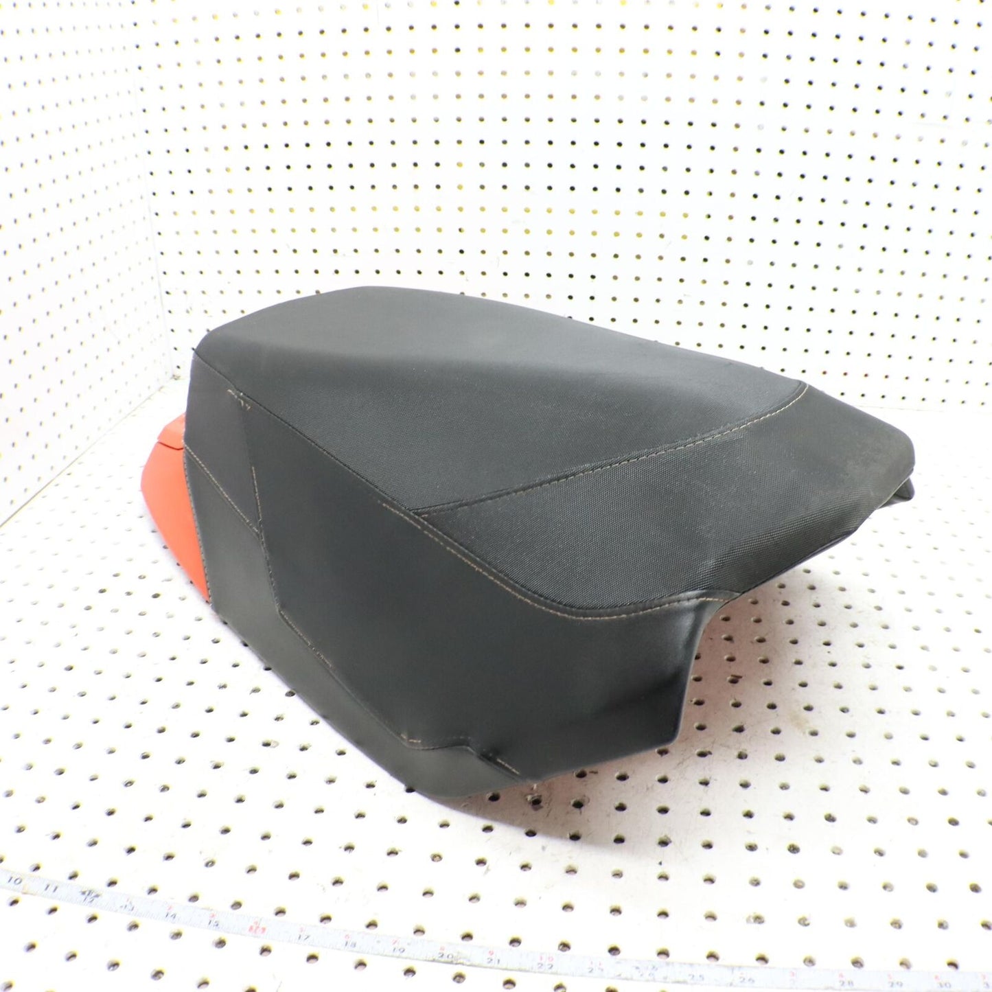 2009 SKI-DOO SUMMIT X 800R SEAT SADDLE 510005749 2014 SUMMIT  