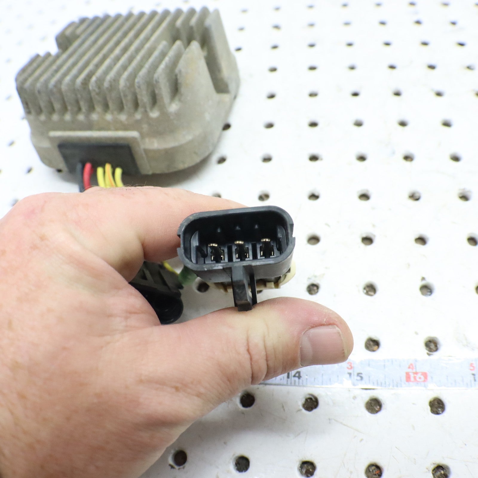 2009 Polaris Sportsman 800 Voltage Regulator 4012384