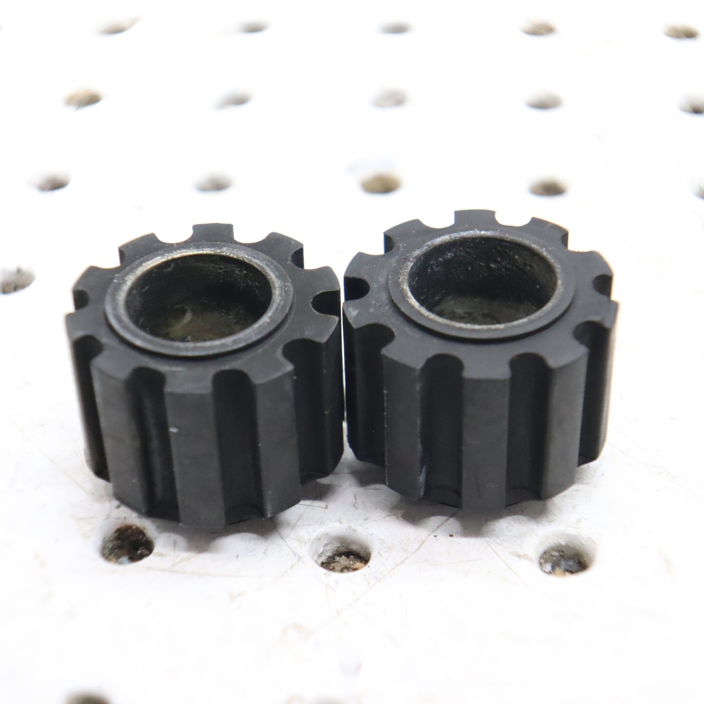 2016 Polaris Rush 800 Motor Engine Mount Rubber Damper 3022697; 3023290 QTY 2