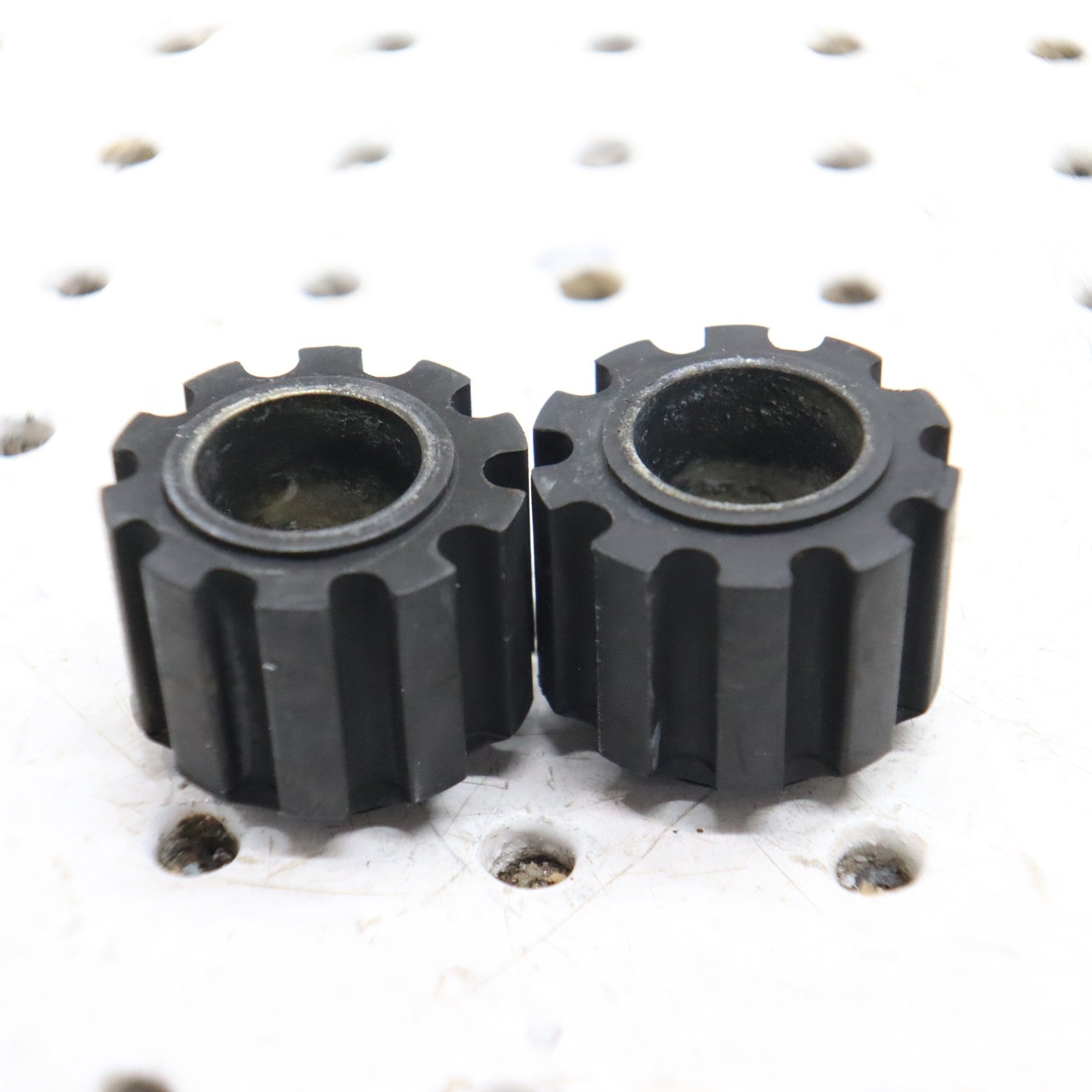 2016 Polaris Rush 800 Motor Engine Mount Rubber Damper 3022697; 3023290 QTY 2