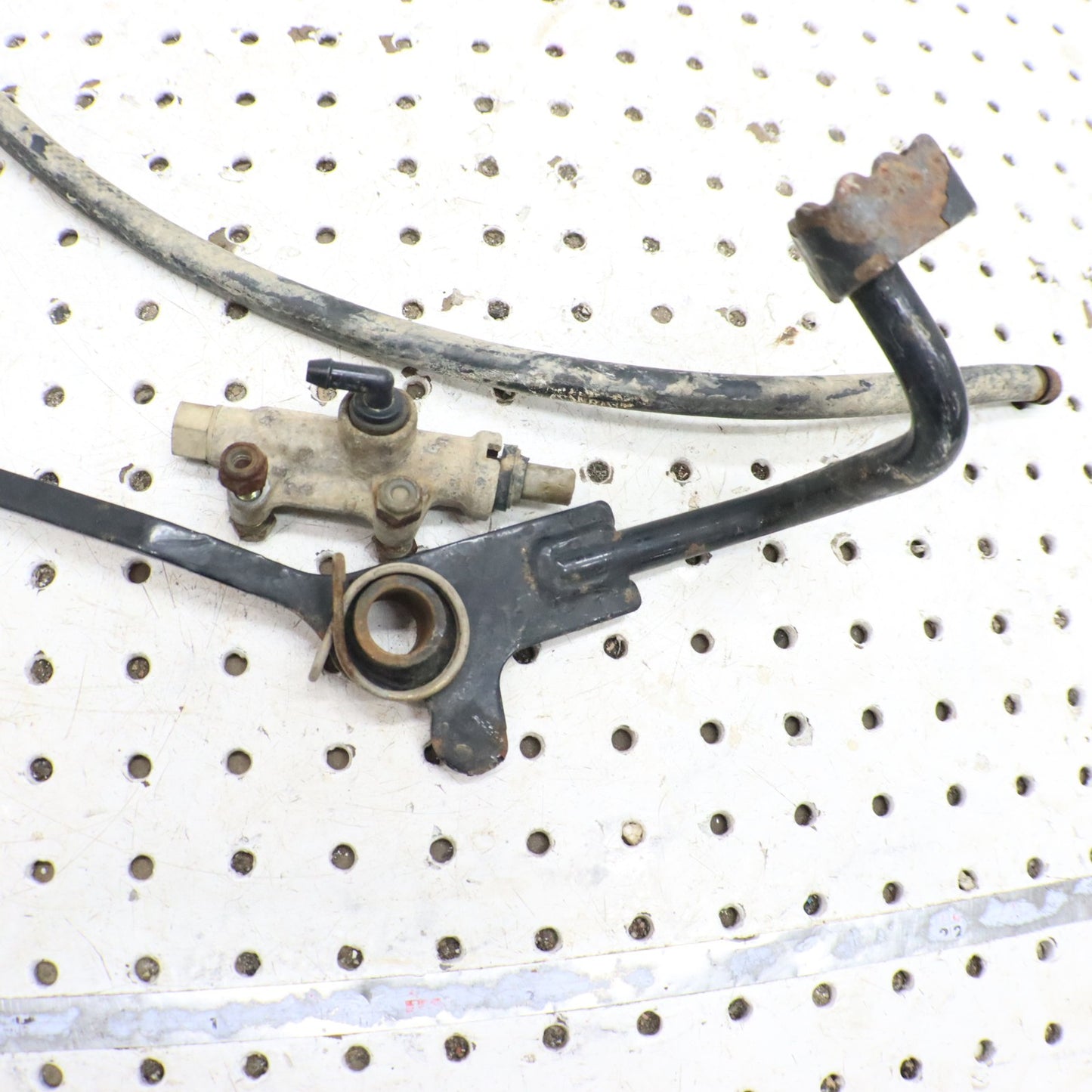 2004 Polaris Sportsman 500 Foot Brake Pedal & Master Cylinder 1910790 1911113
