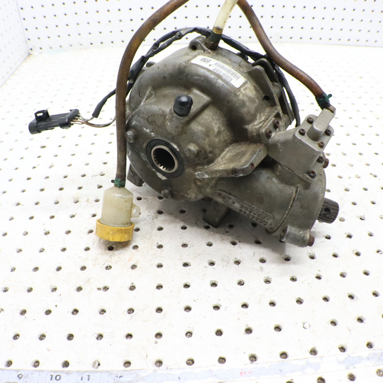 2009 Polaris Sportsman 800 Front Gearcase Differential 1332568 1332909